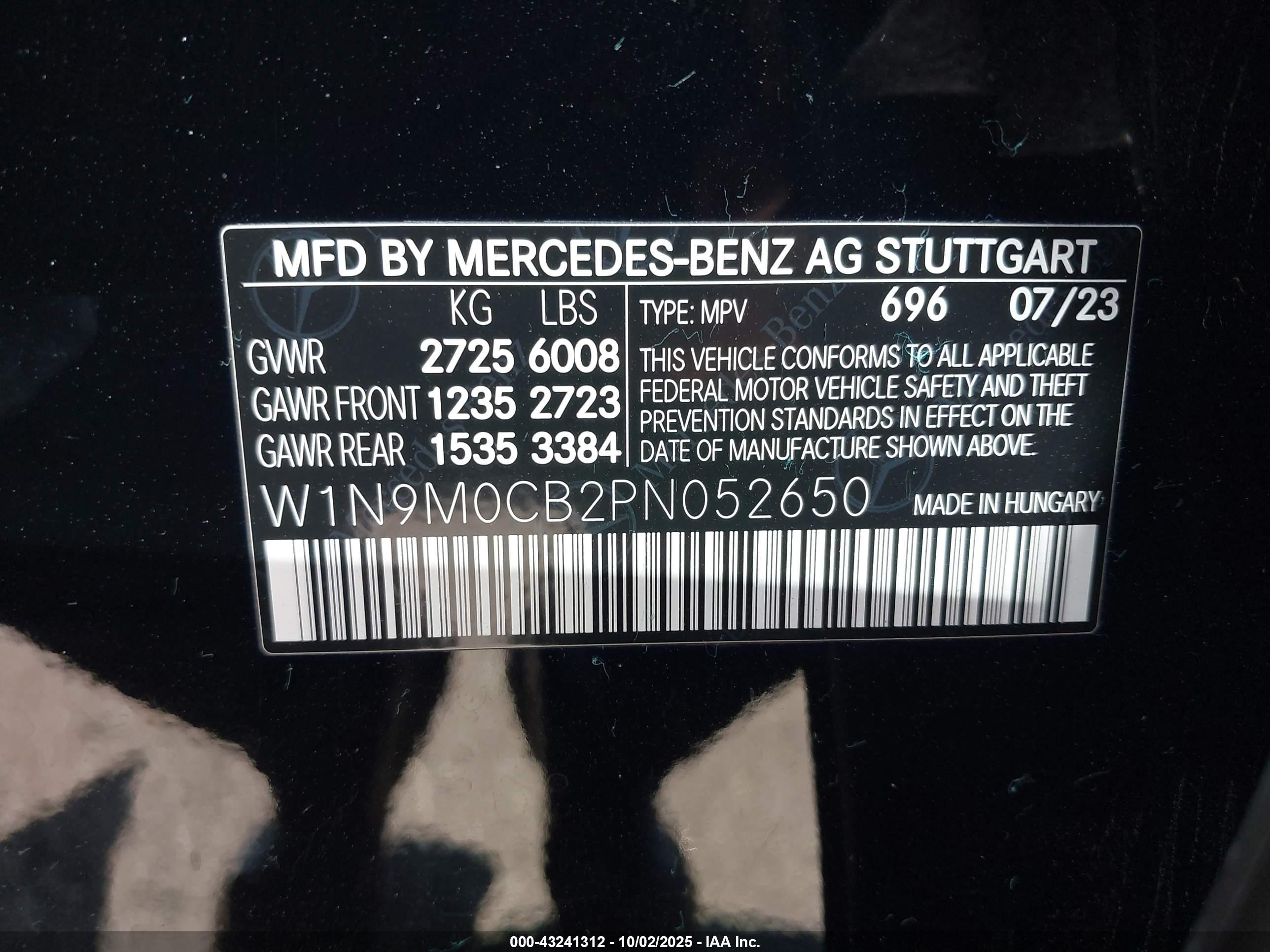 MERCEDES-BENZ EQB image 9