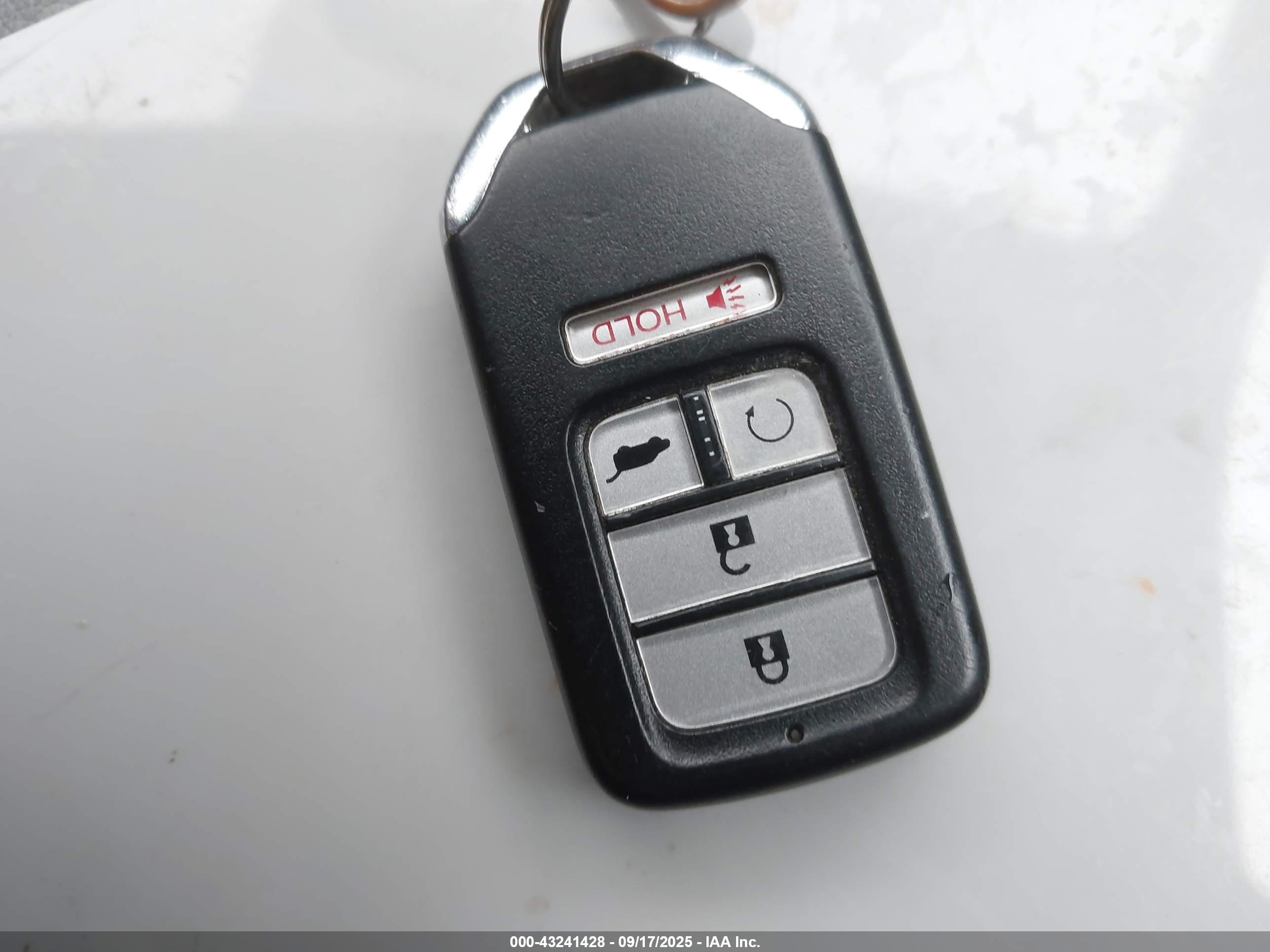 HONDA PILOT image 11