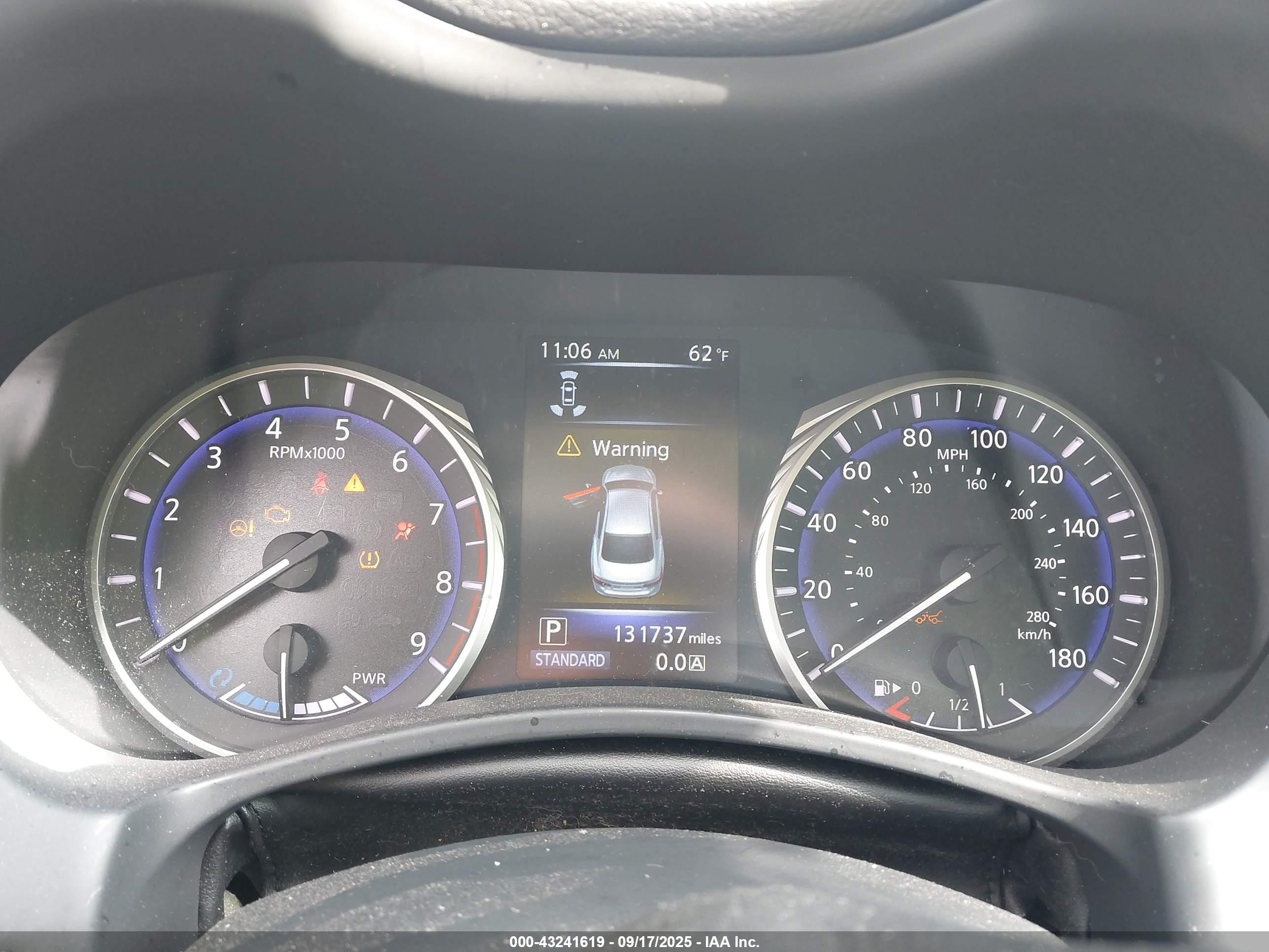 INFINITI Q50 image 7