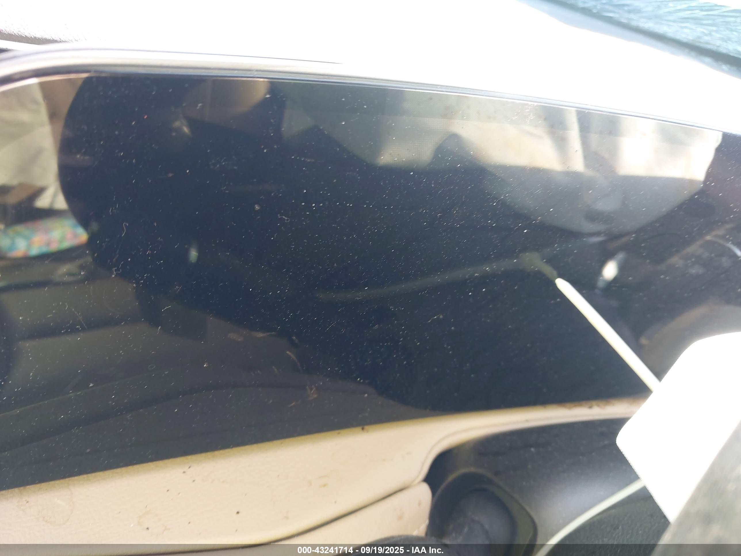 CADILLAC XT4 image 7