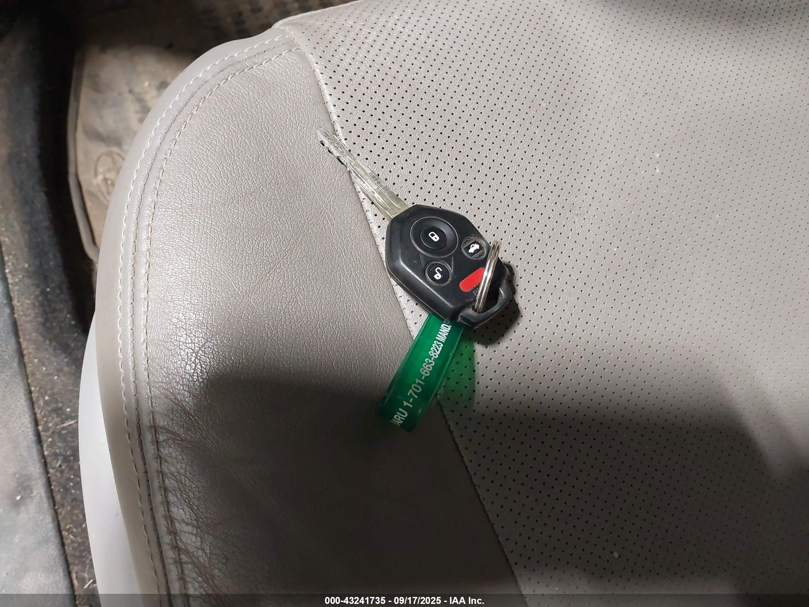 SUBARU FORESTER image 11