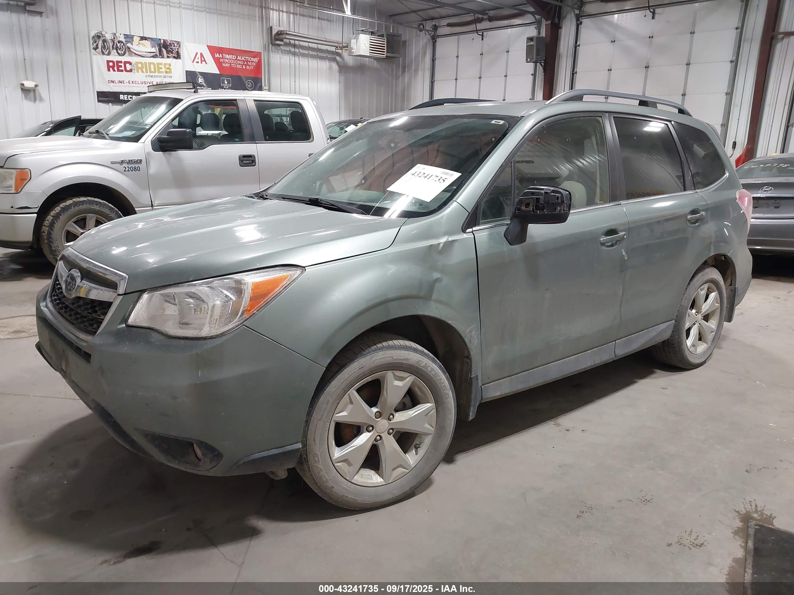 SUBARU FORESTER image 2
