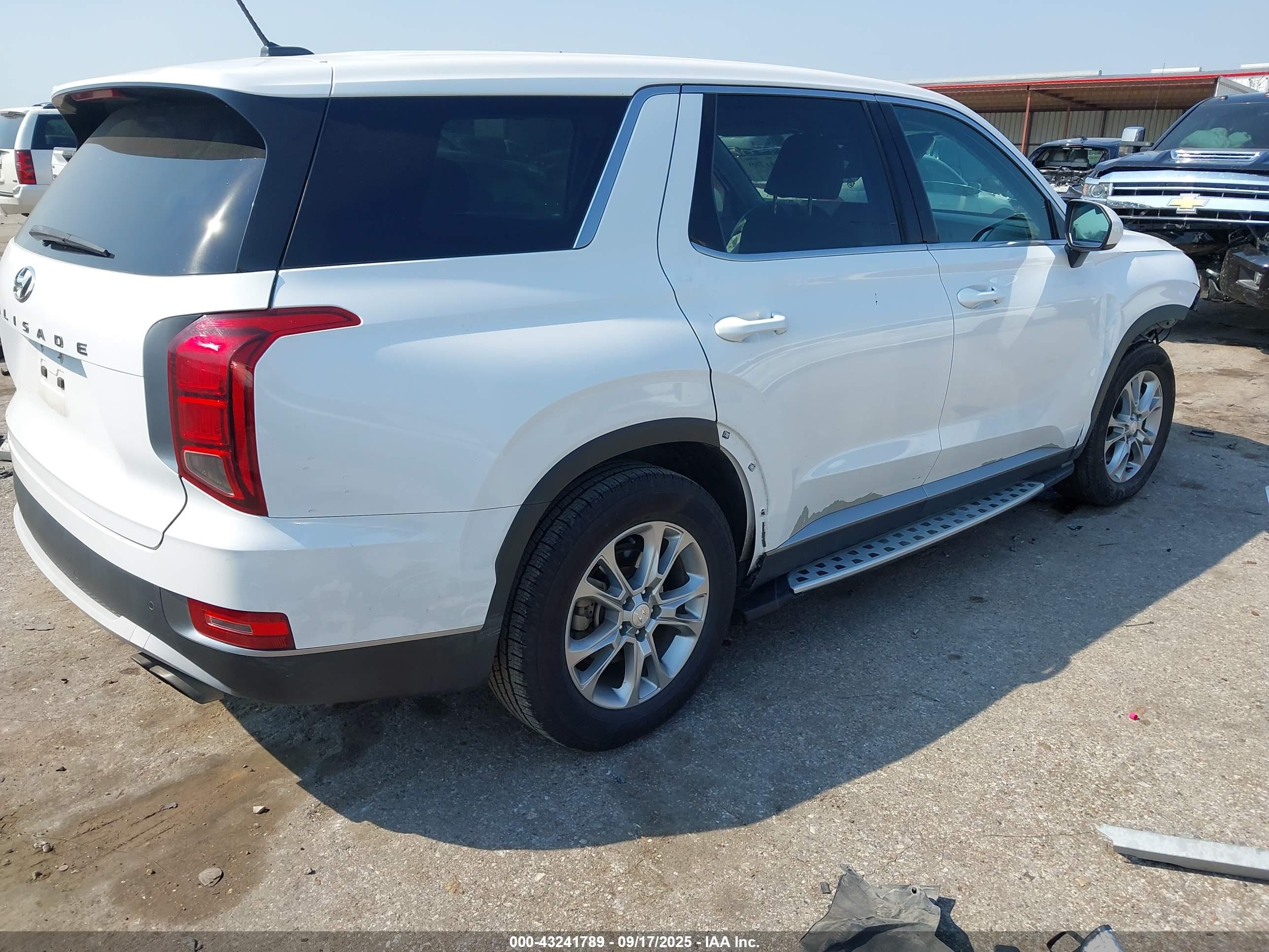 HYUNDAI PALISADE image 4