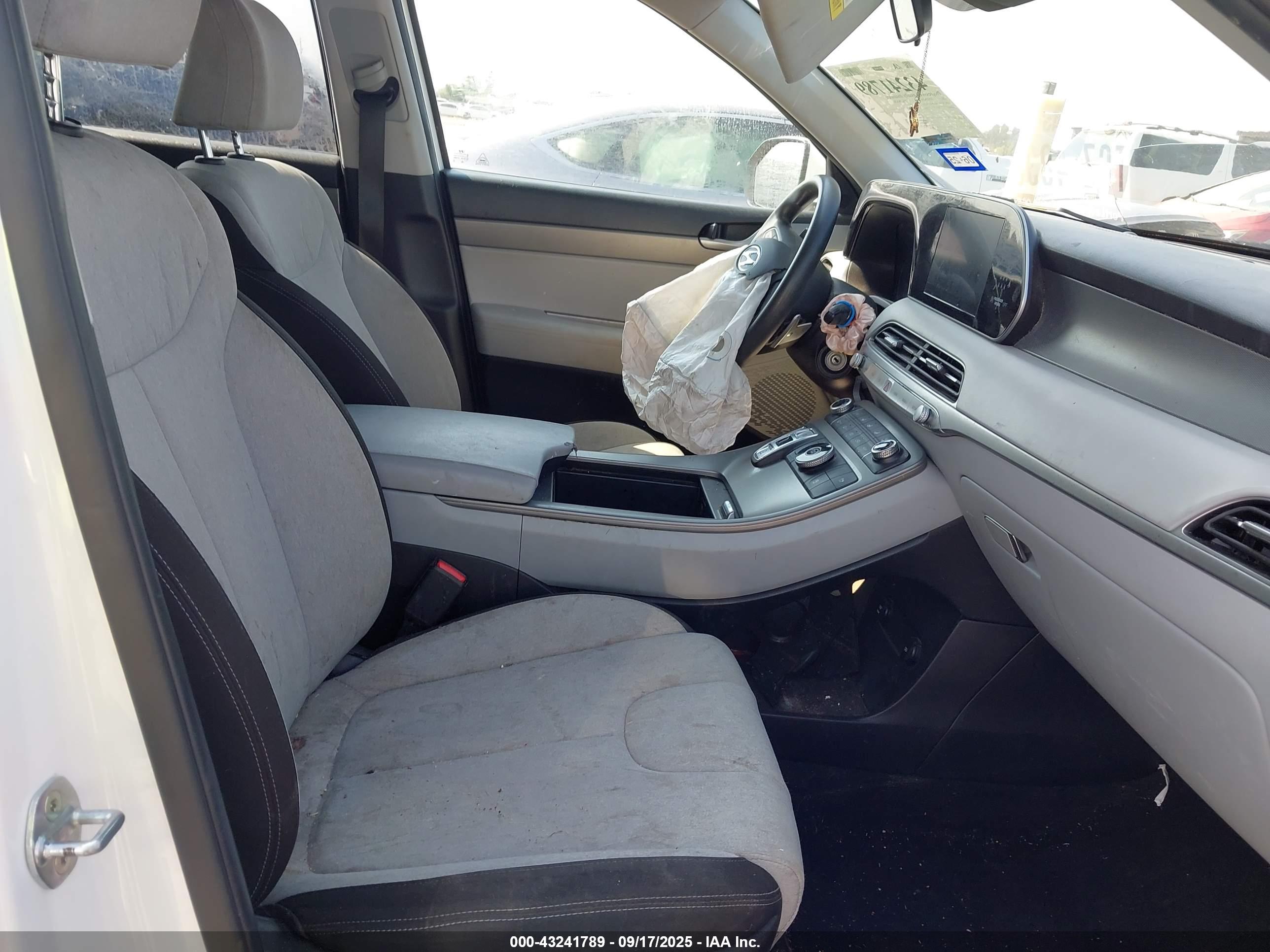HYUNDAI PALISADE image 5