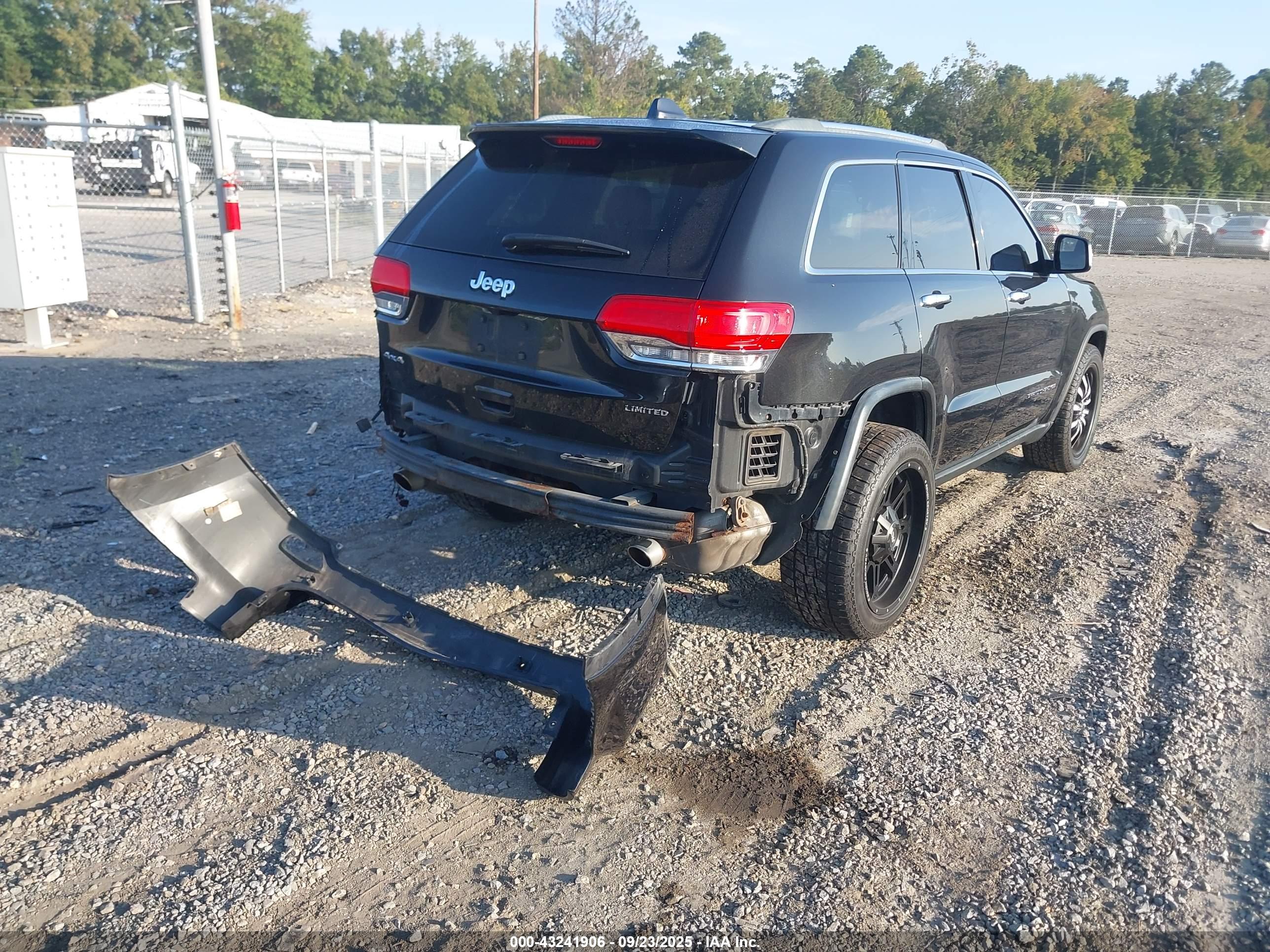 JEEP GRAND image 4