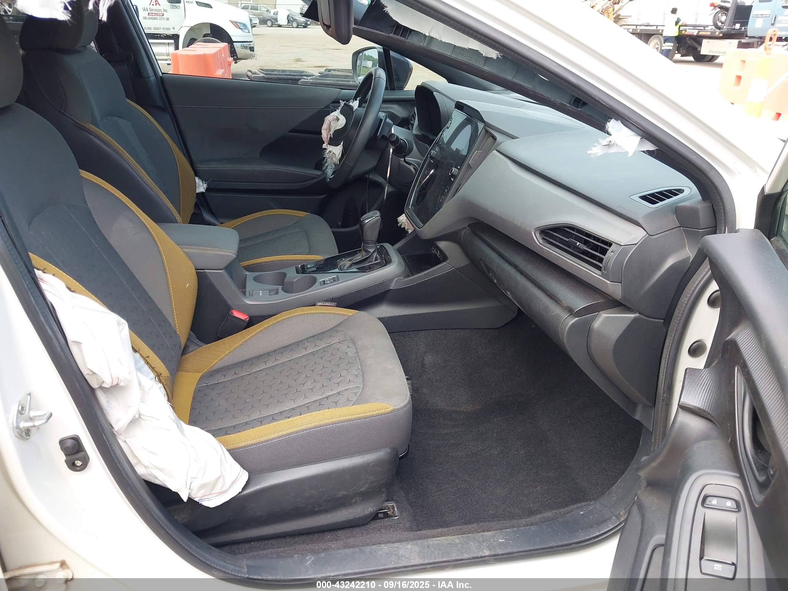 SUBARU CROSSTREK image 5