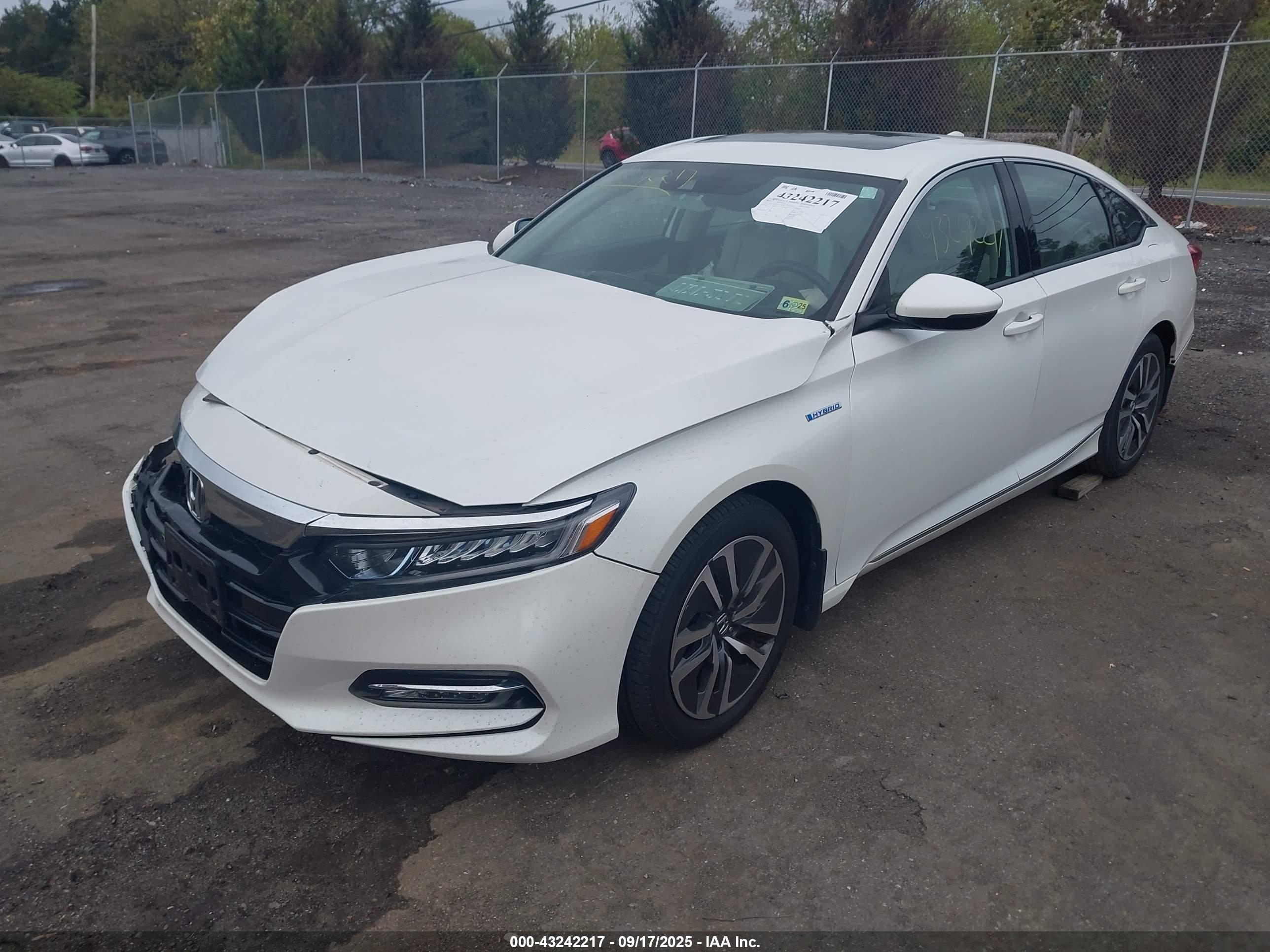HONDA ACCORD image 2