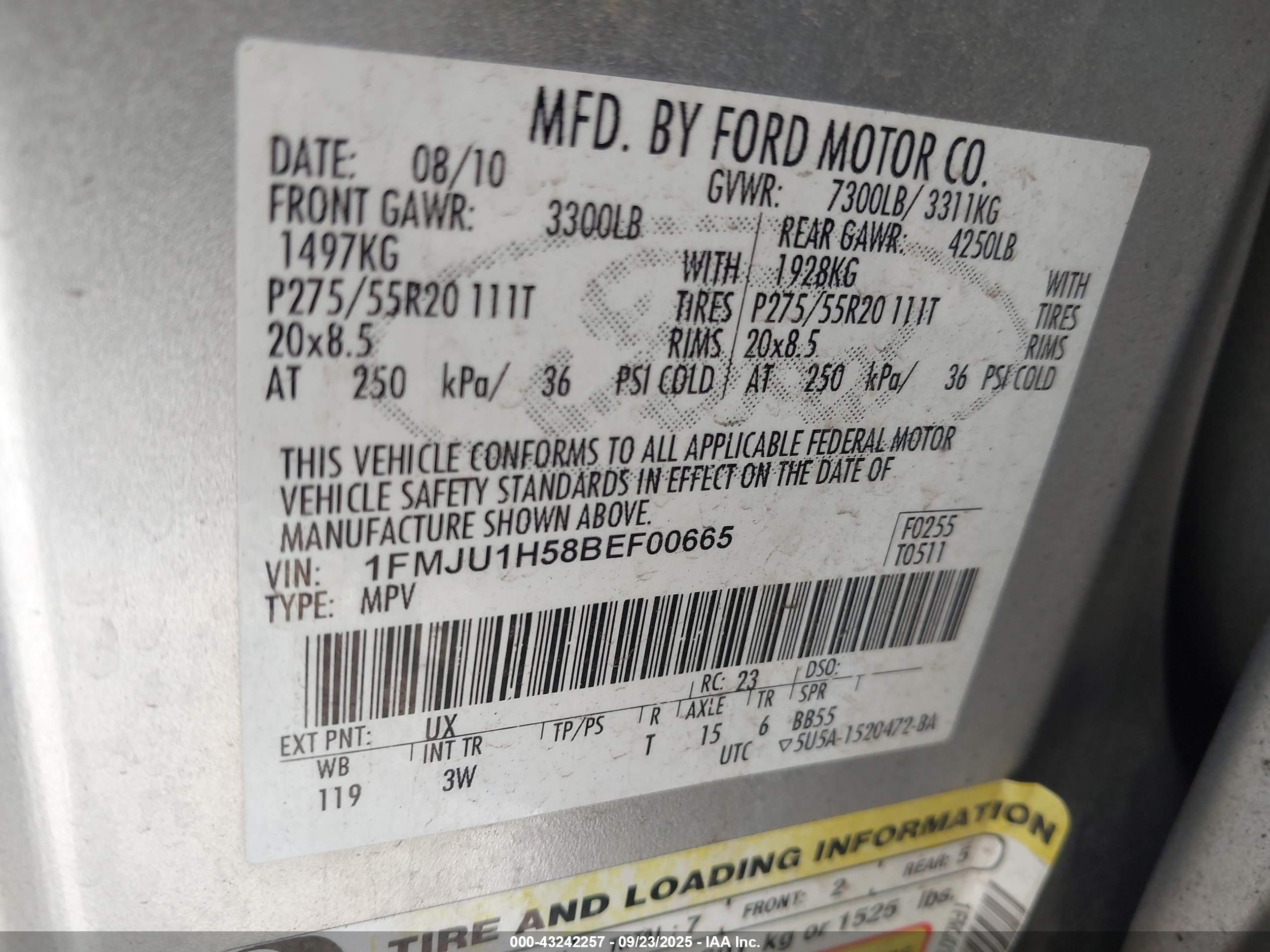 FORD EXPEDITION image 9