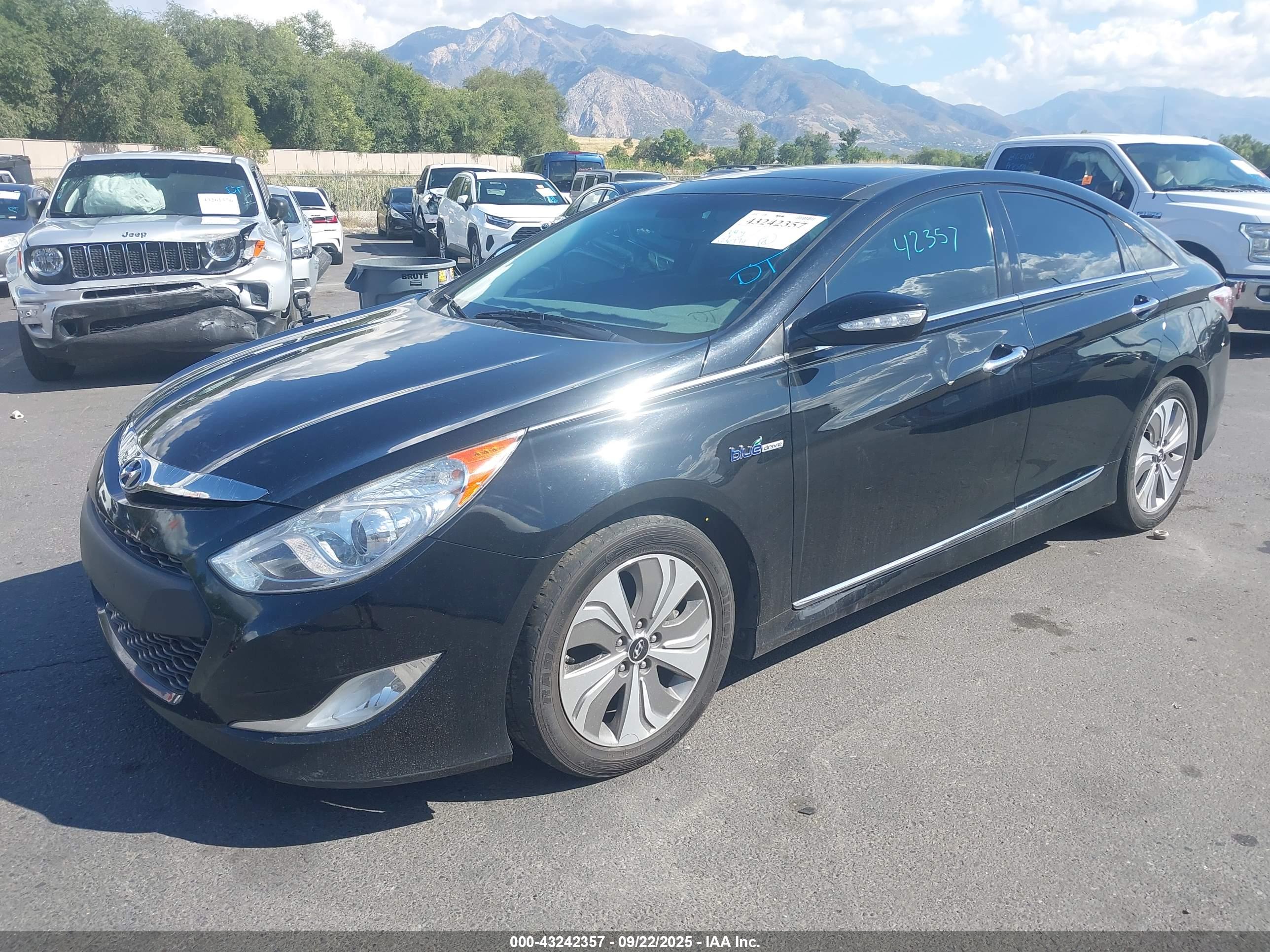 HYUNDAI SONATA image 2