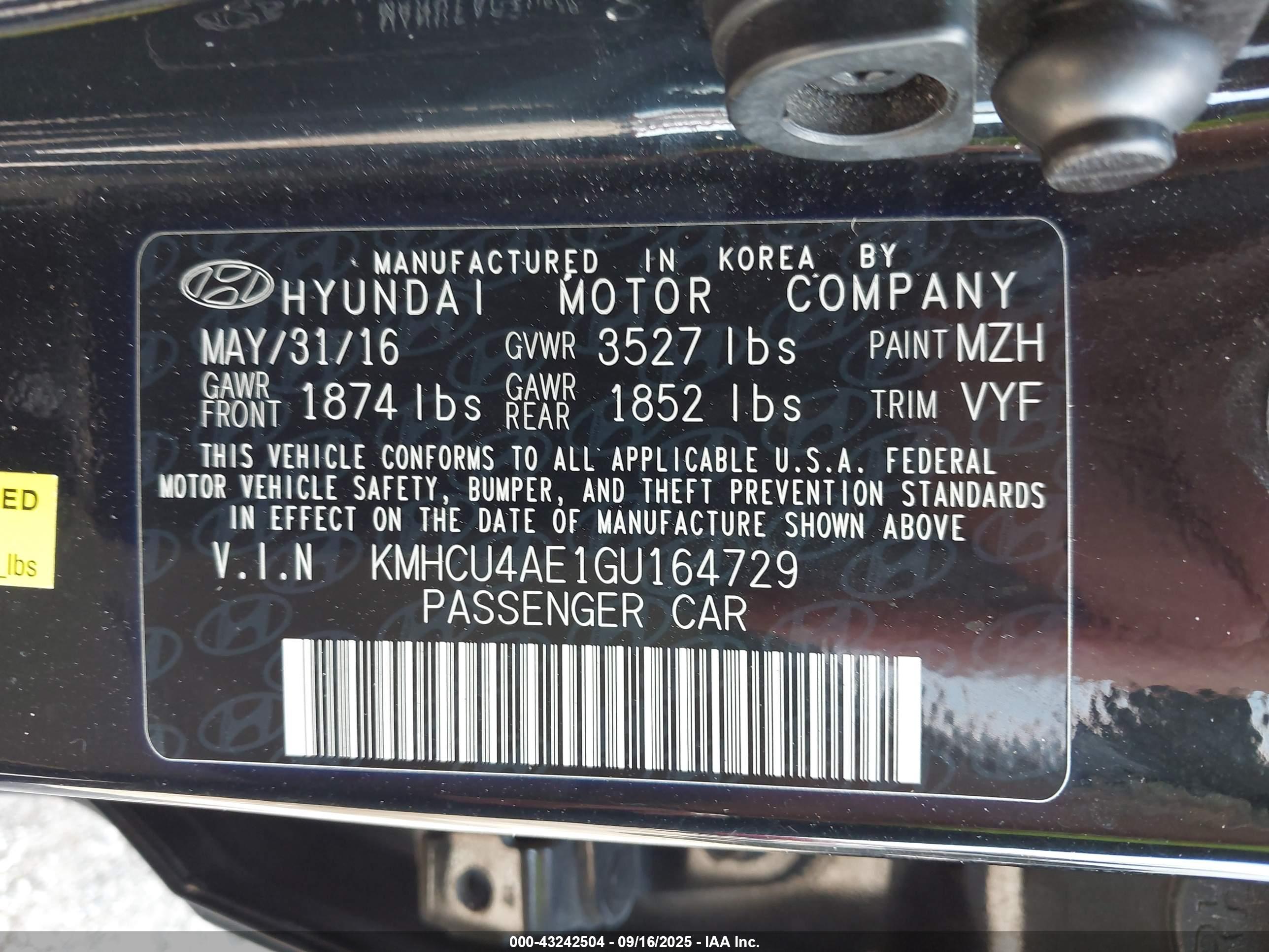 HYUNDAI ACCENT image 9