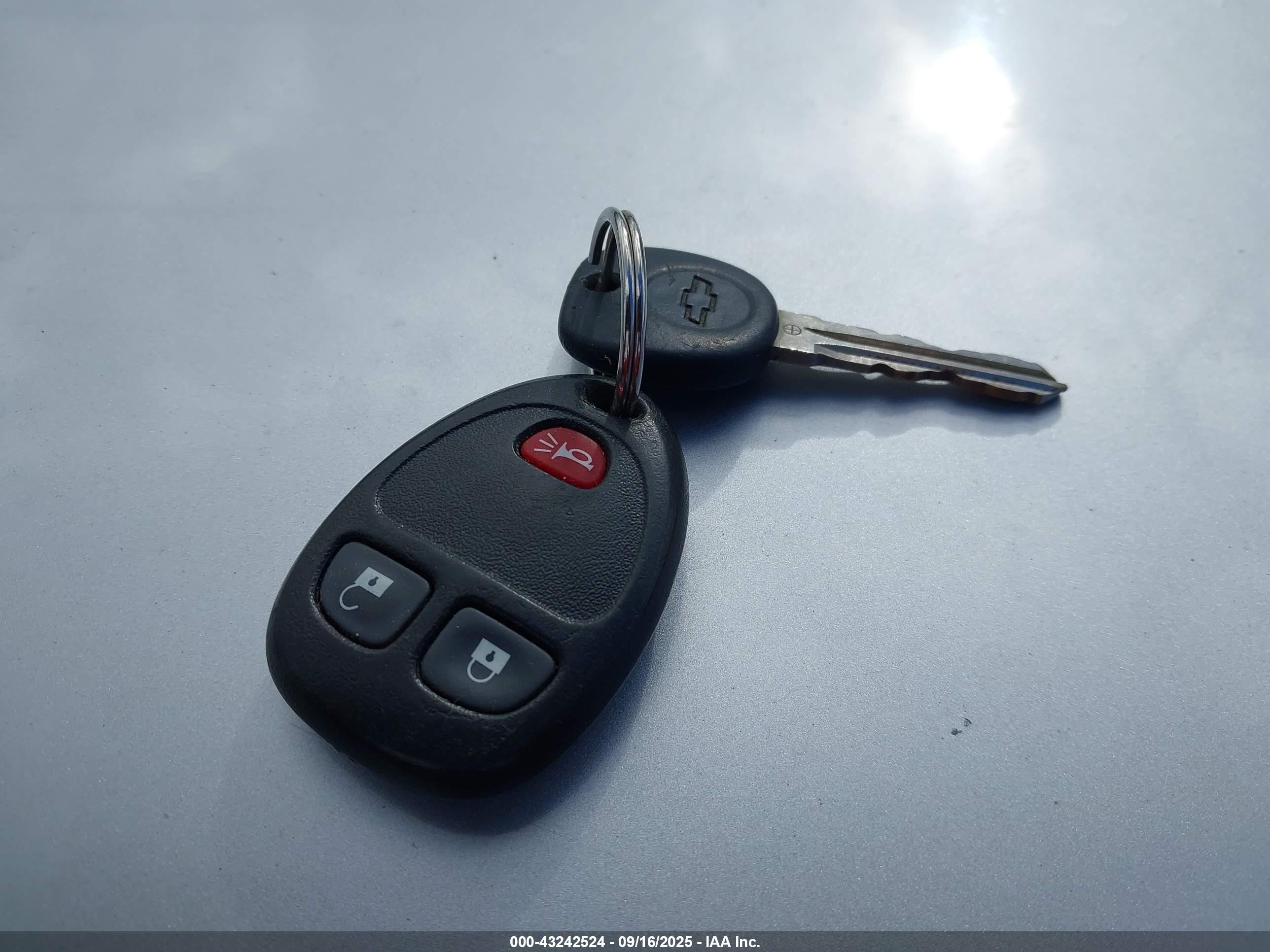 CHEVROLET HHR image 11