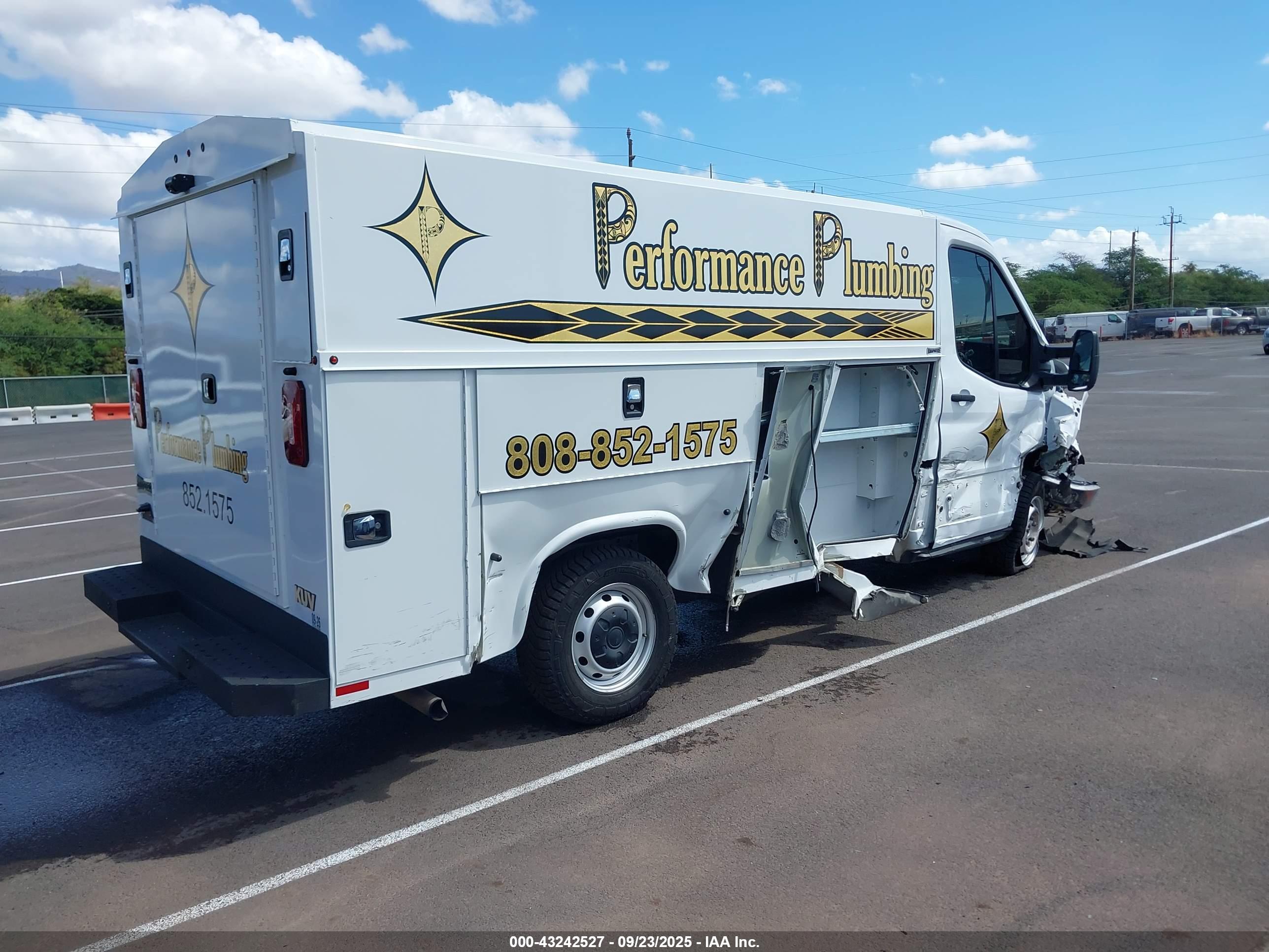 FORD TRANSIT-350 image 4