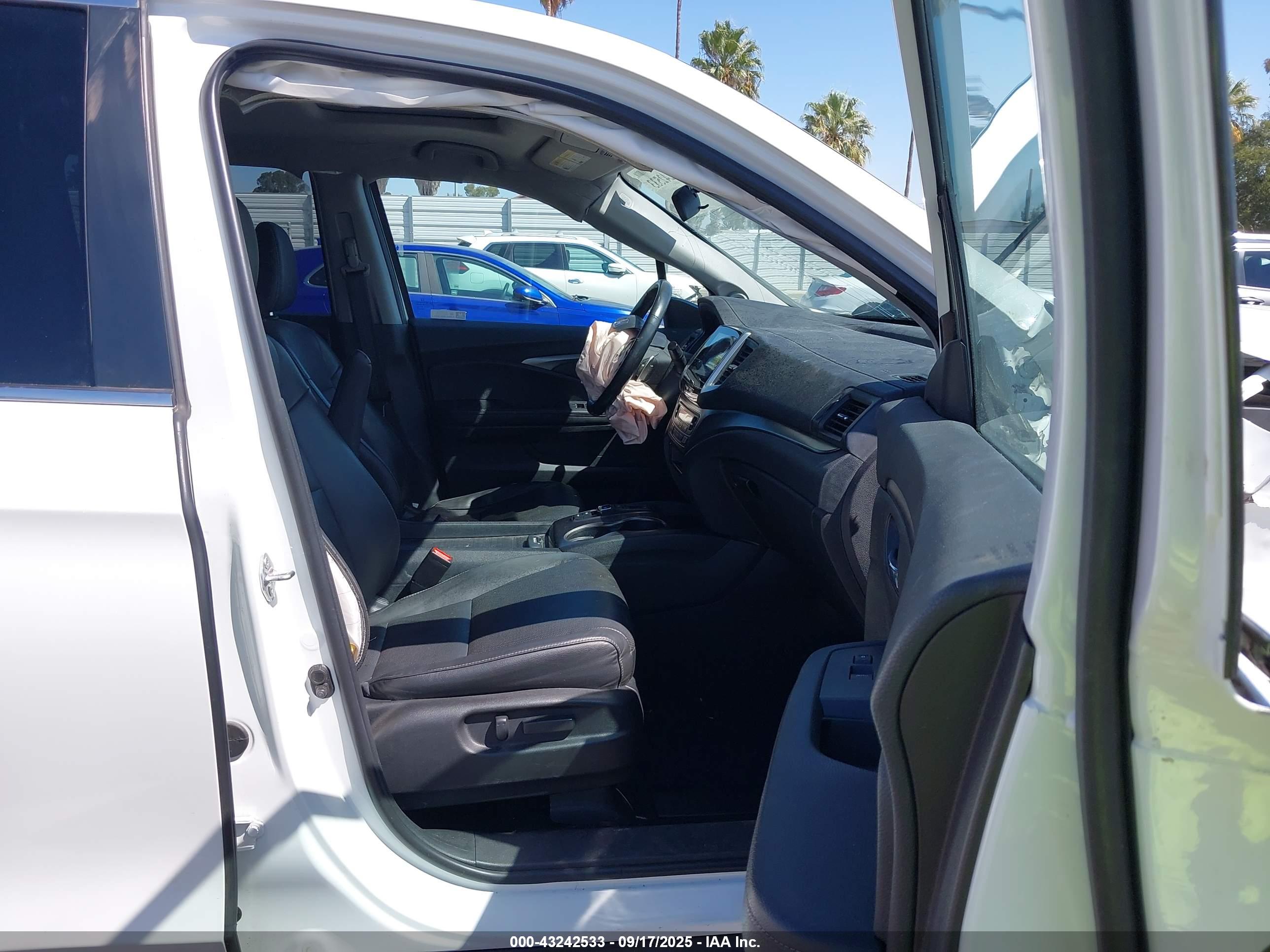 HONDA RIDGELINE image 5