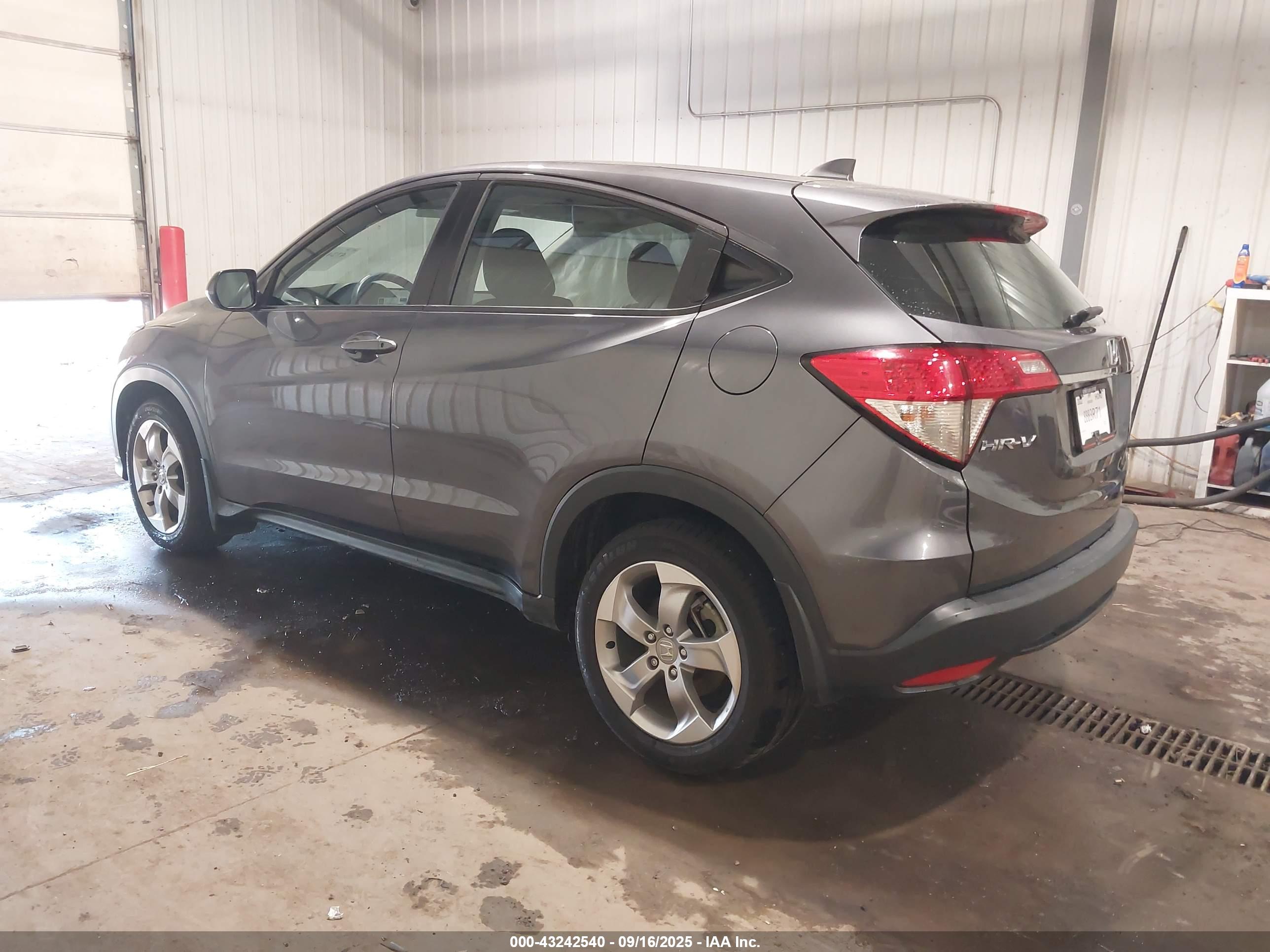 HONDA HR-V image 3