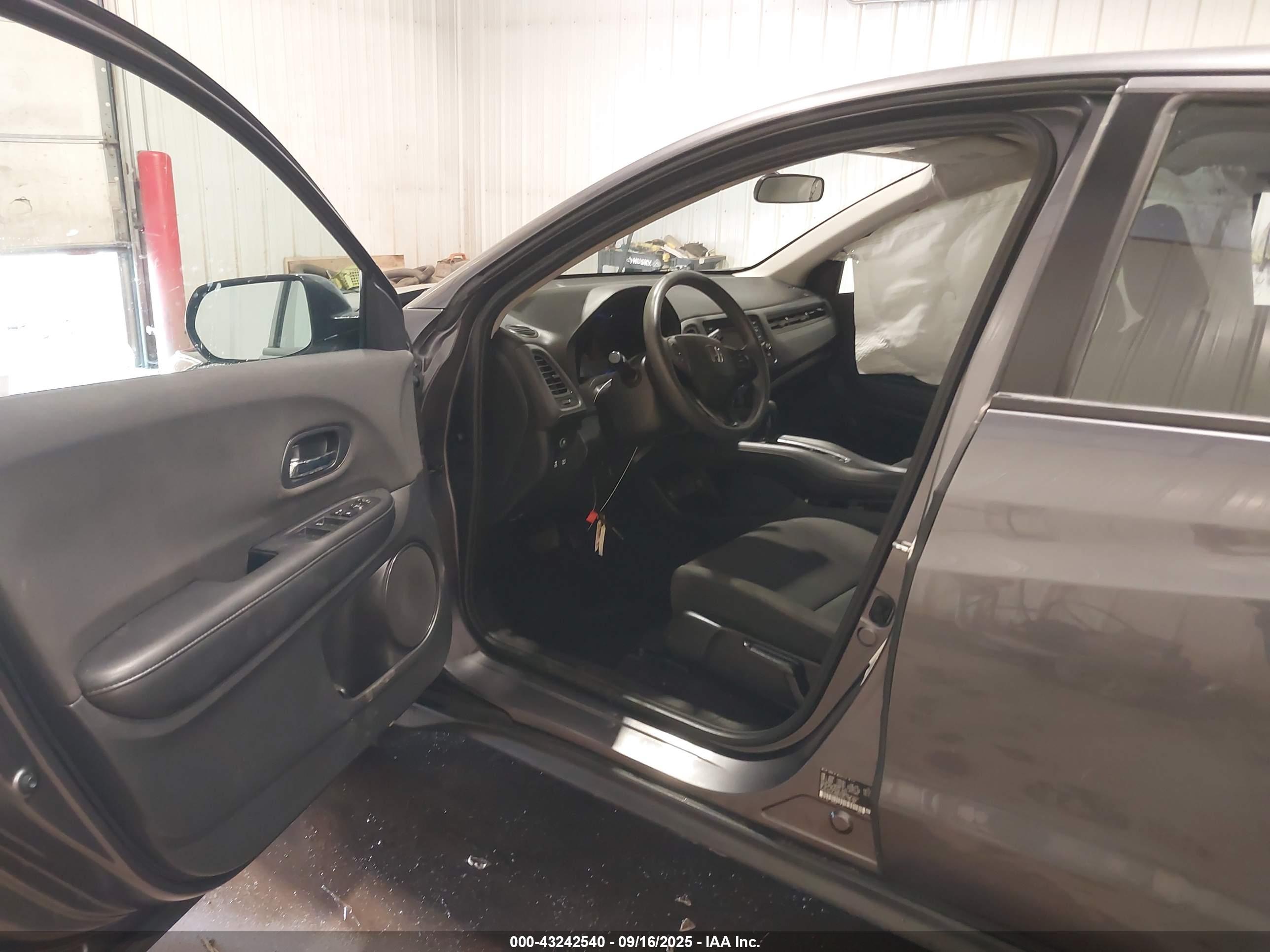 HONDA HR-V image 5