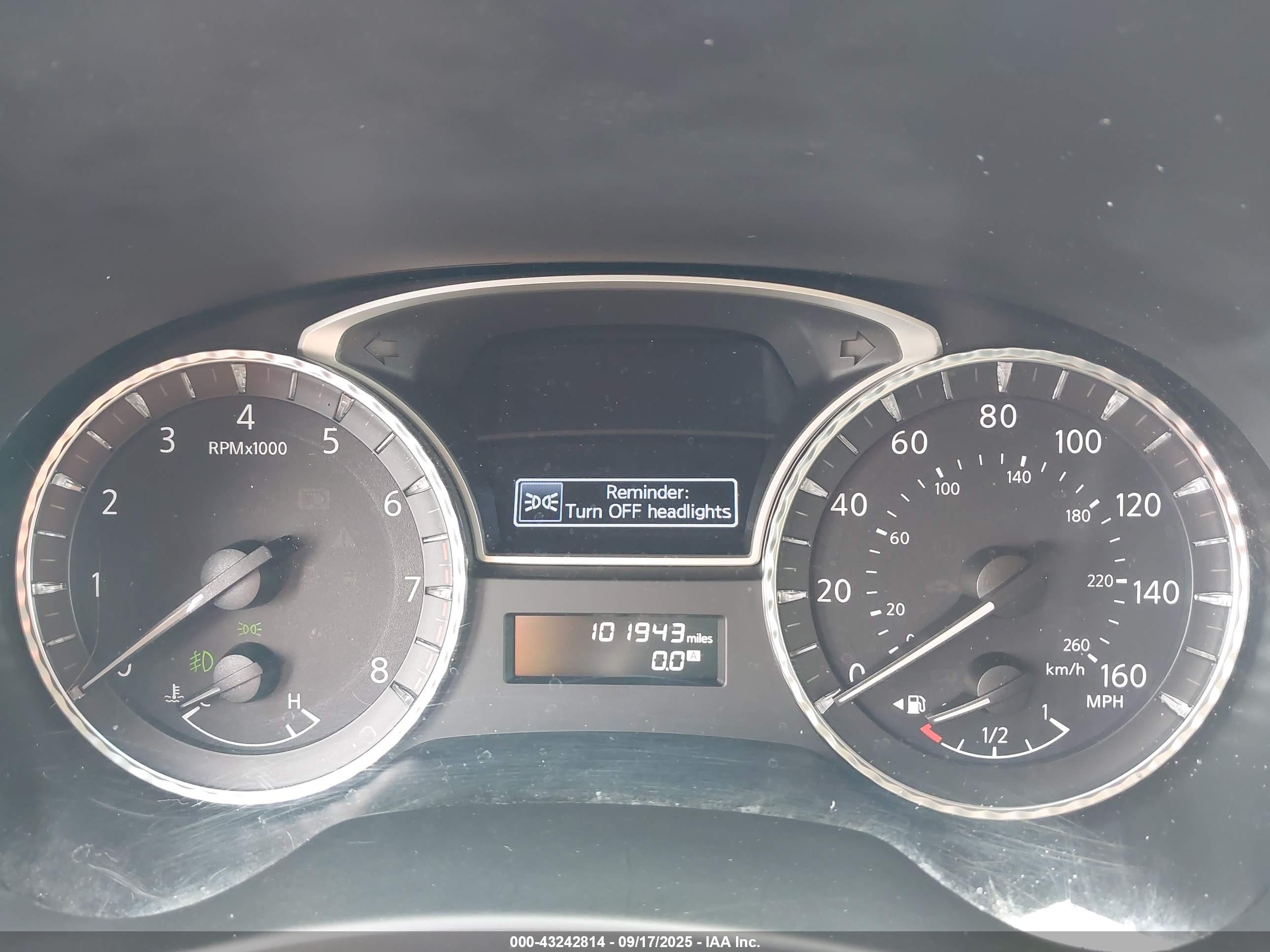 INFINITI JX35 image 7