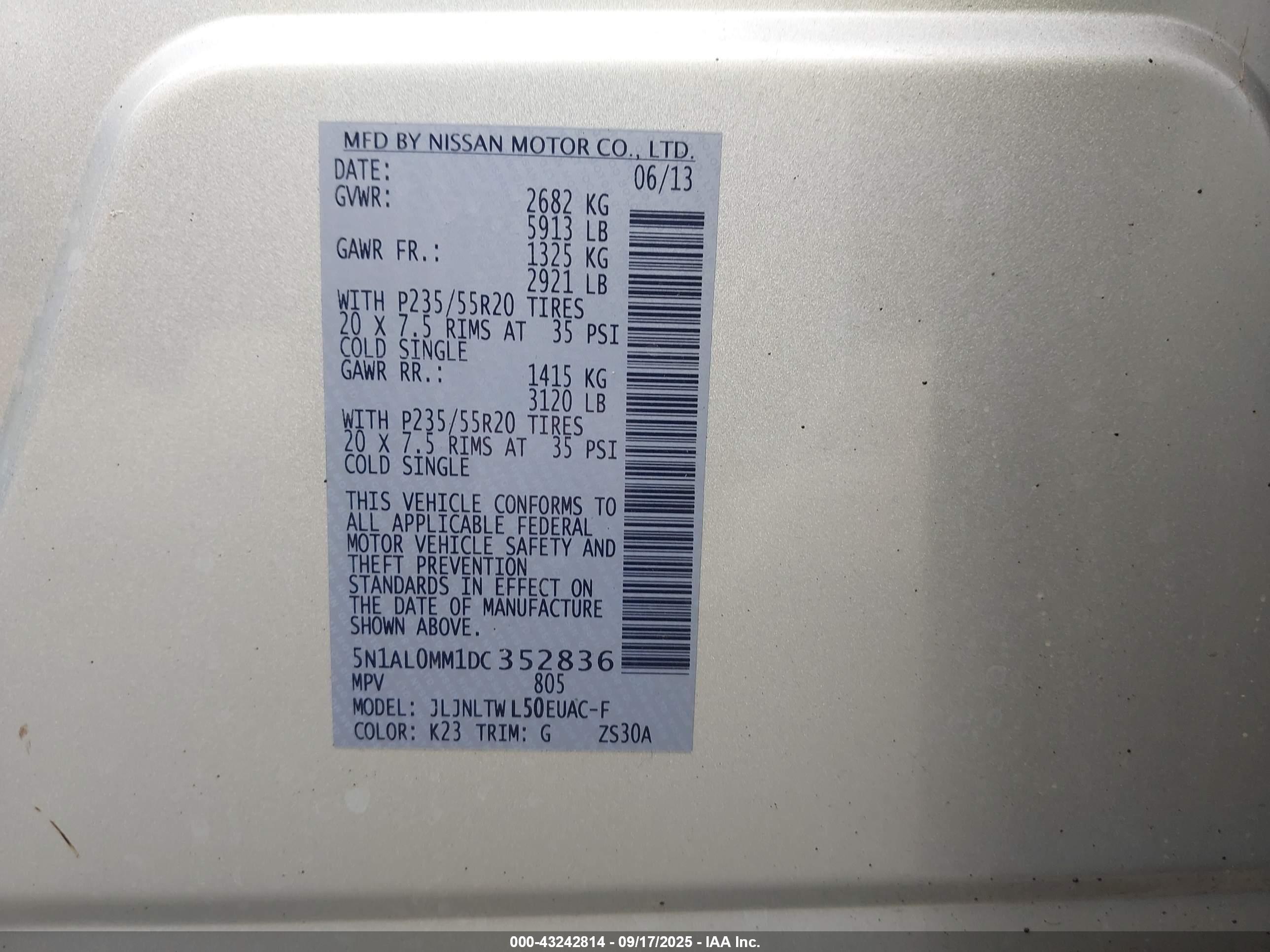 INFINITI JX35 image 9