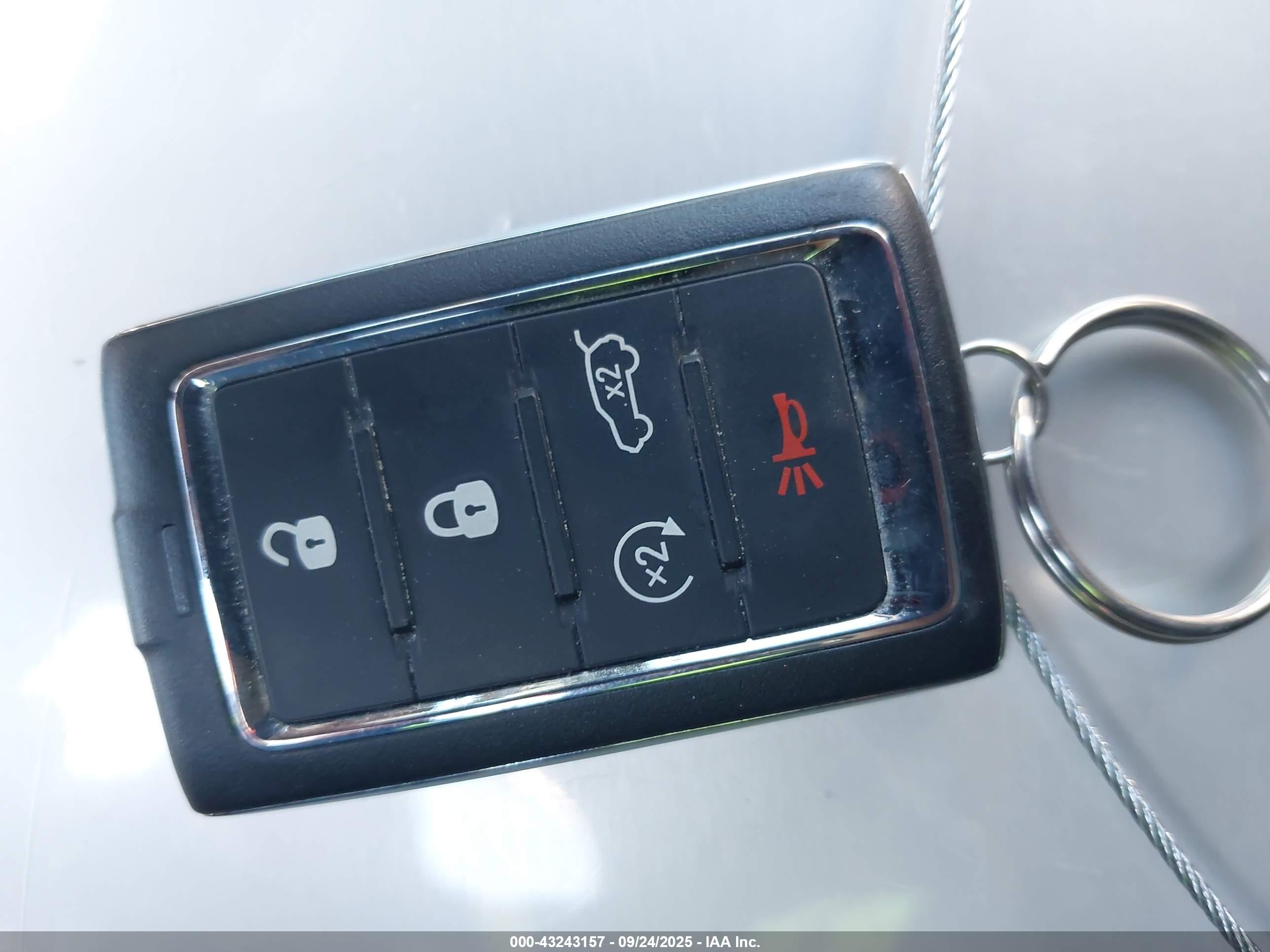 JEEP GRAND image 11