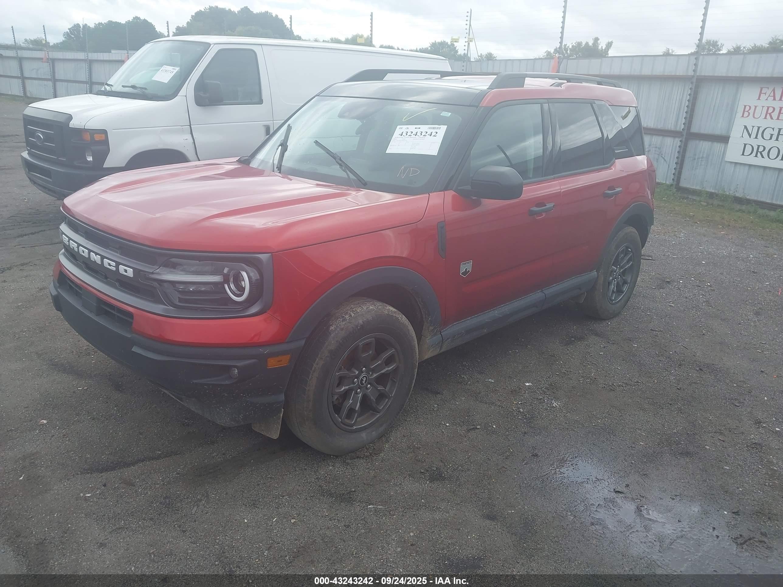 FORD BRONCO image 2
