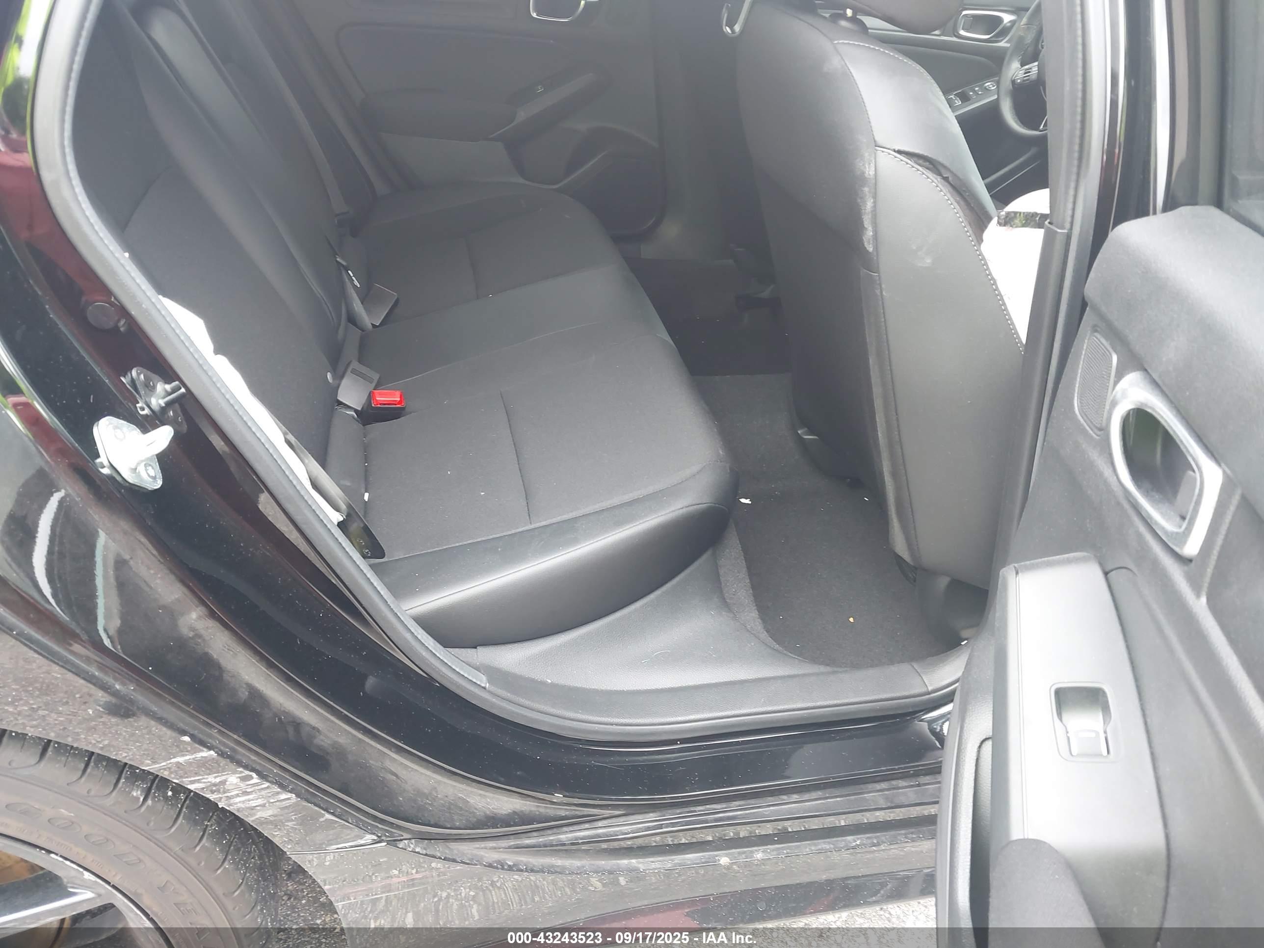 HONDA CIVIC image 8