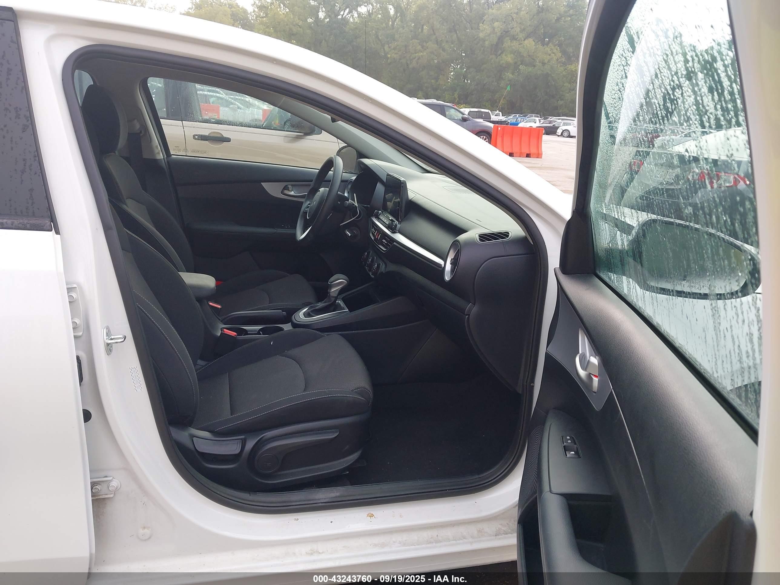 KIA FORTE image 5