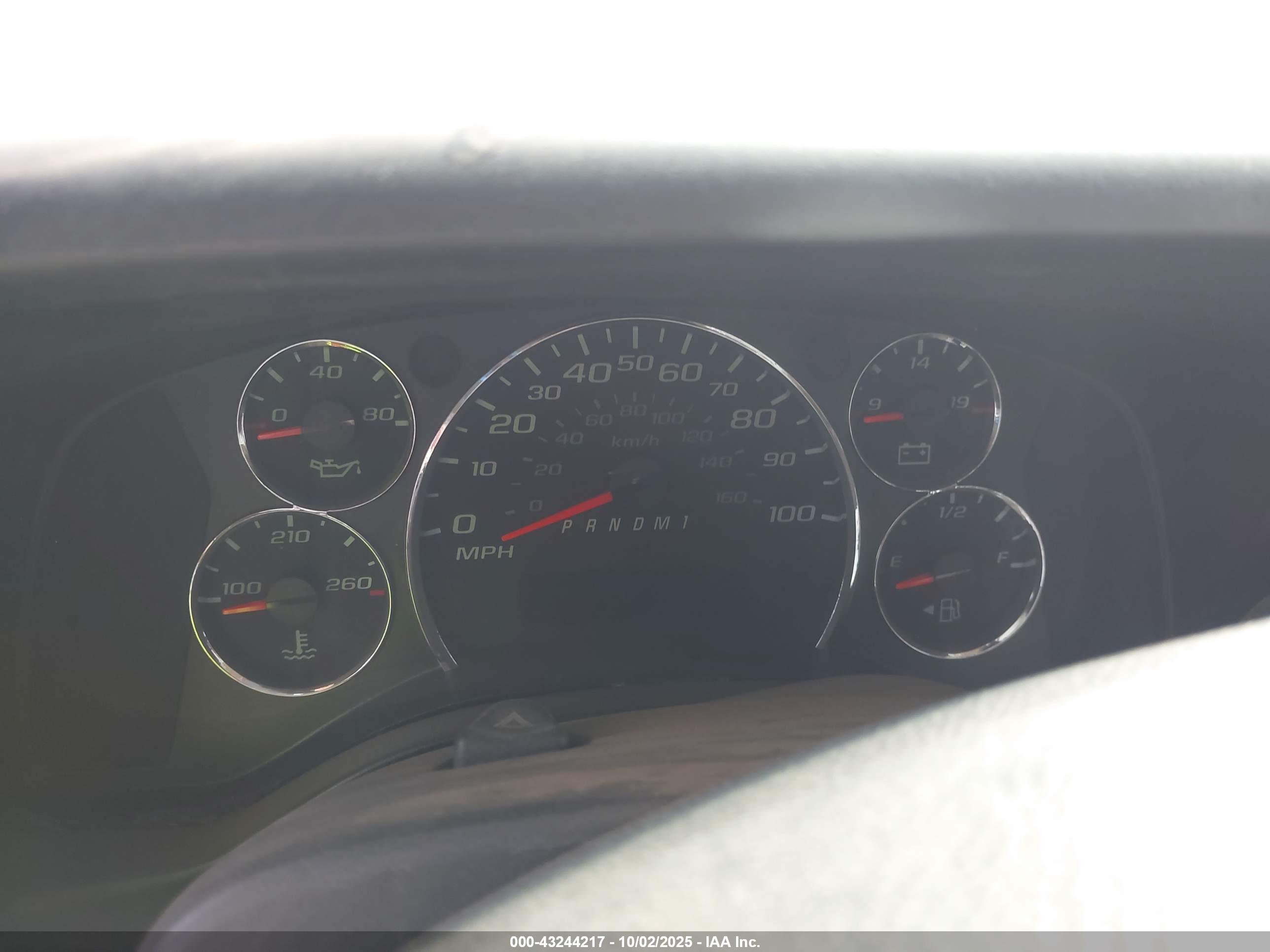 CHEVROLET EXPRESS image 7