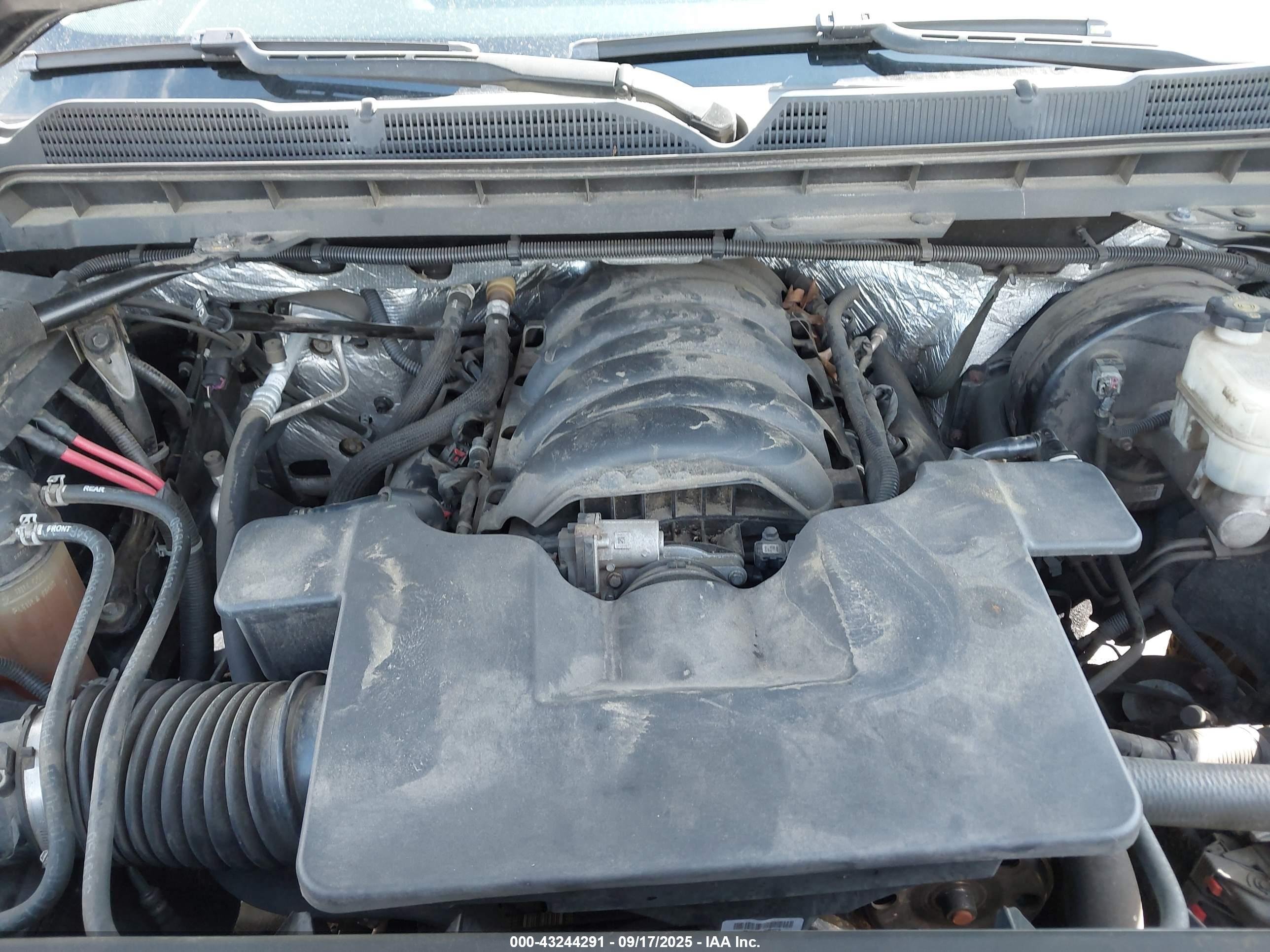 CHEVROLET SILVERADO image 10