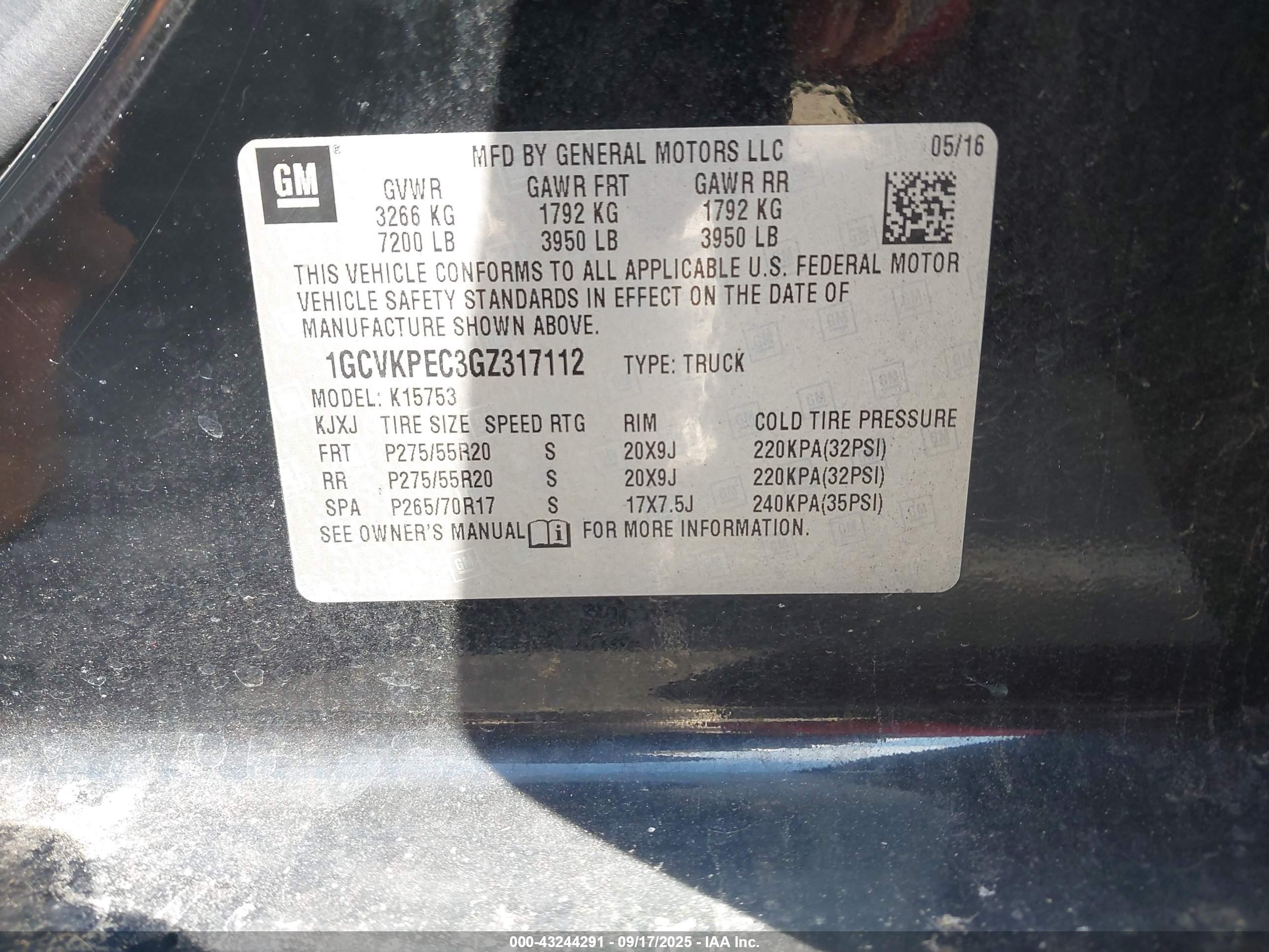 CHEVROLET SILVERADO image 9