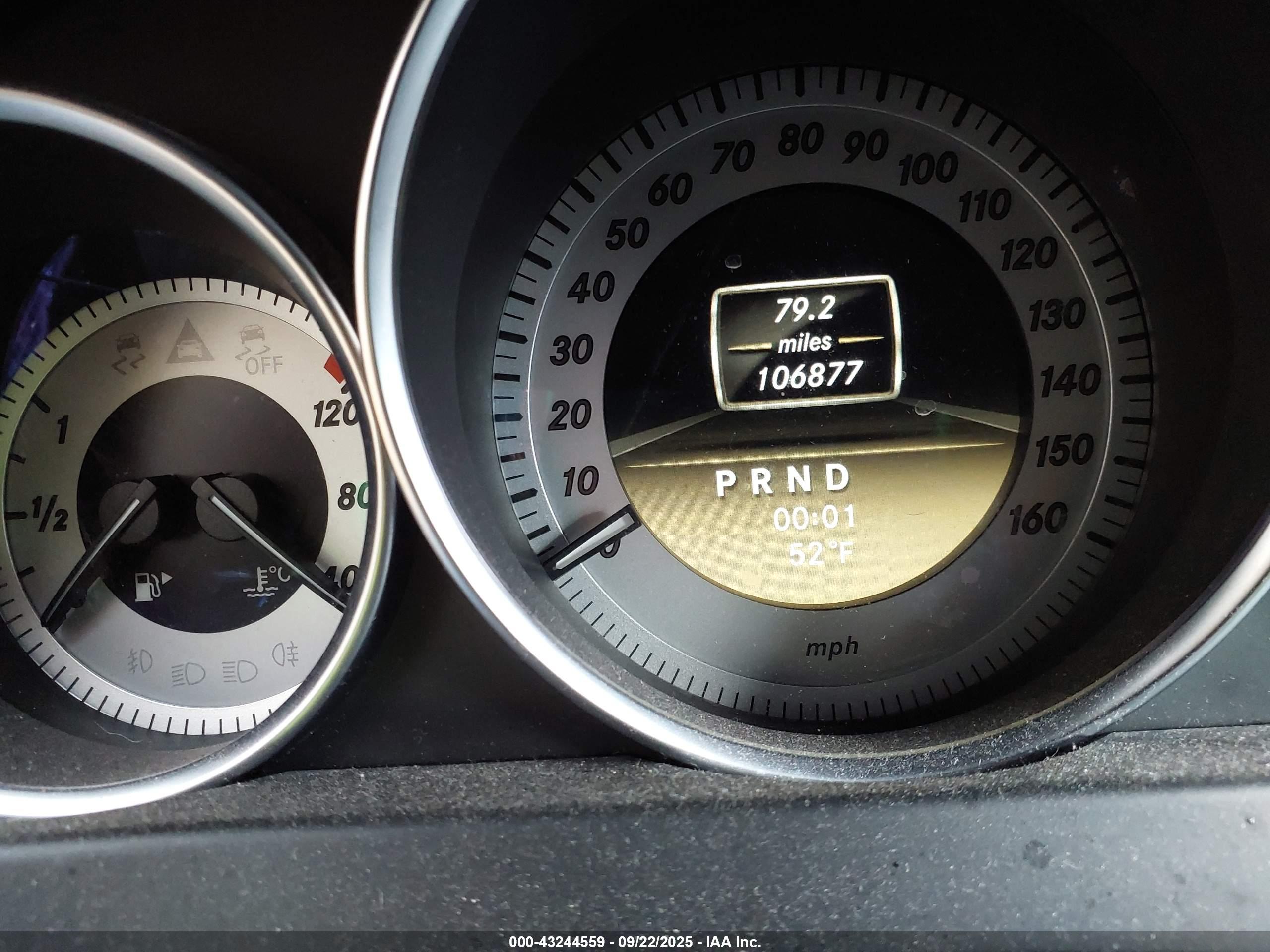 MERCEDES-BENZ C image 7