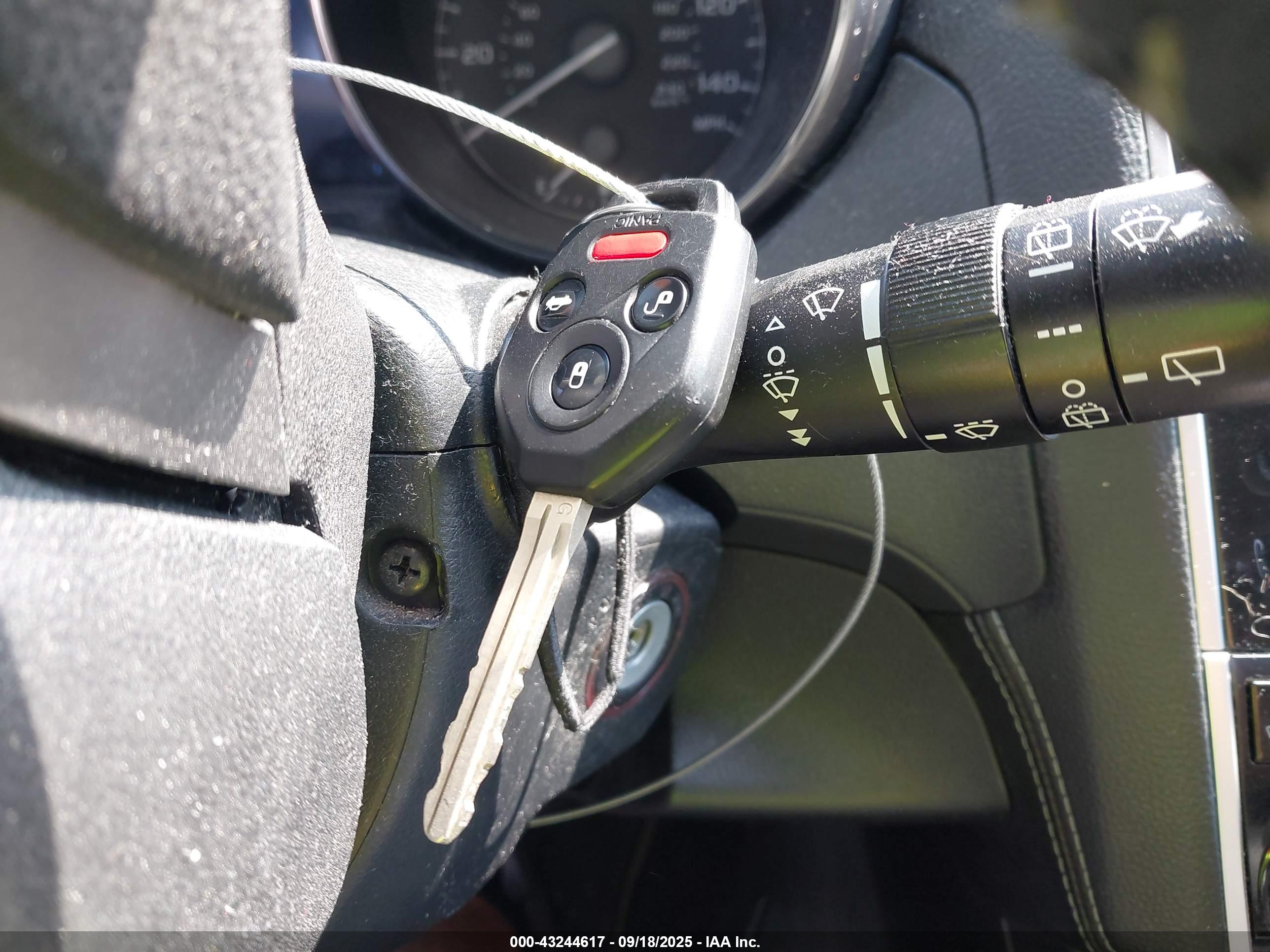 SUBARU OUTBACK image 11