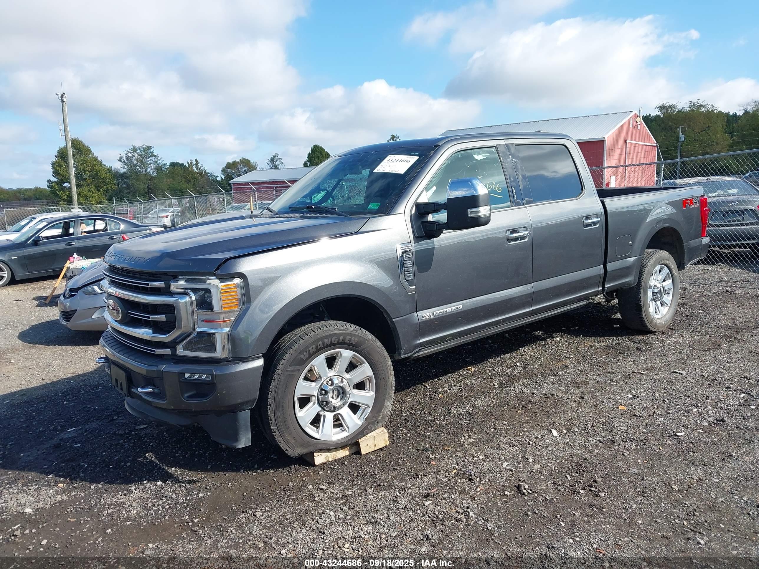 FORD F-250 image 2