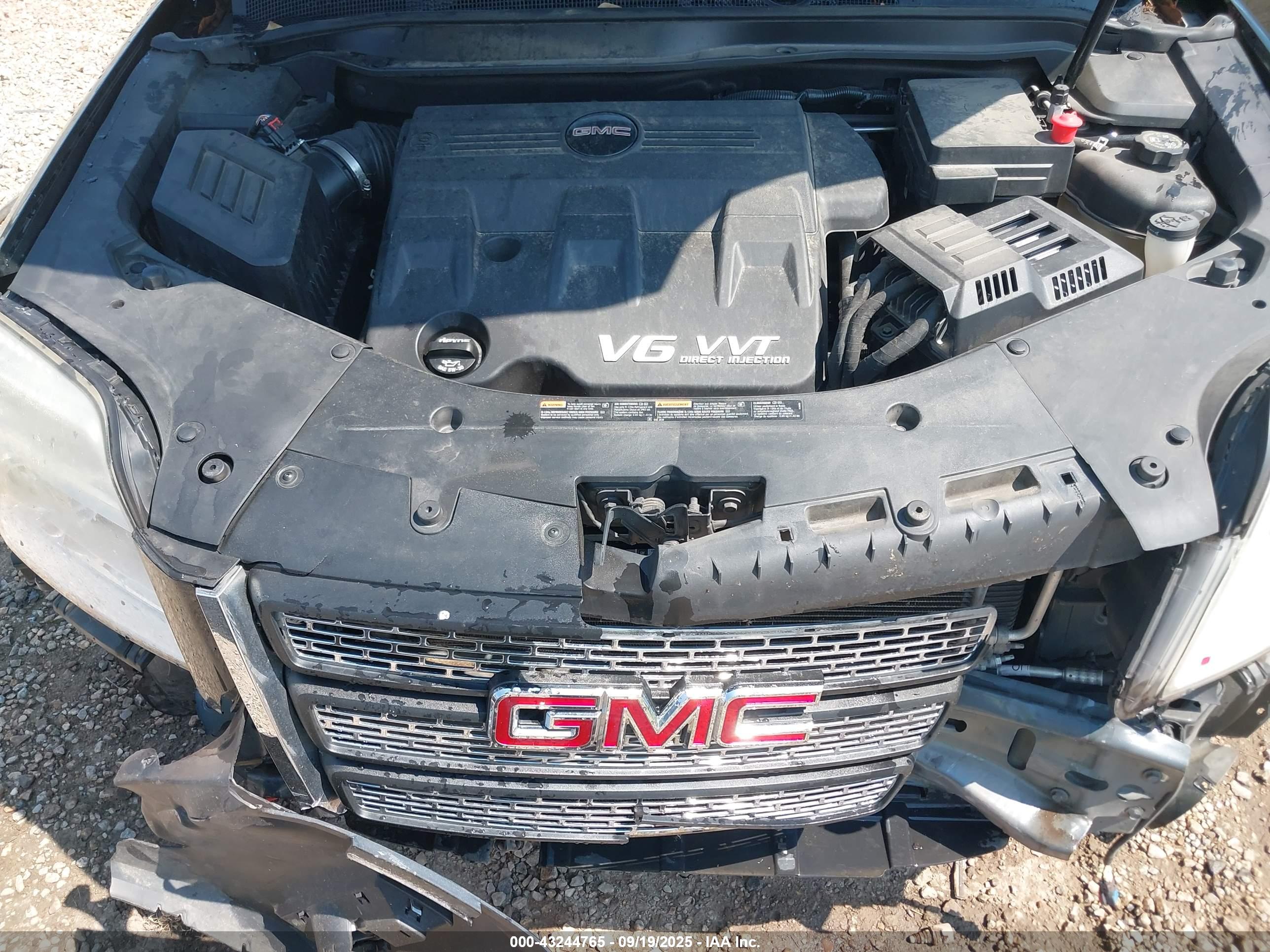 GMC TERRAIN image 10