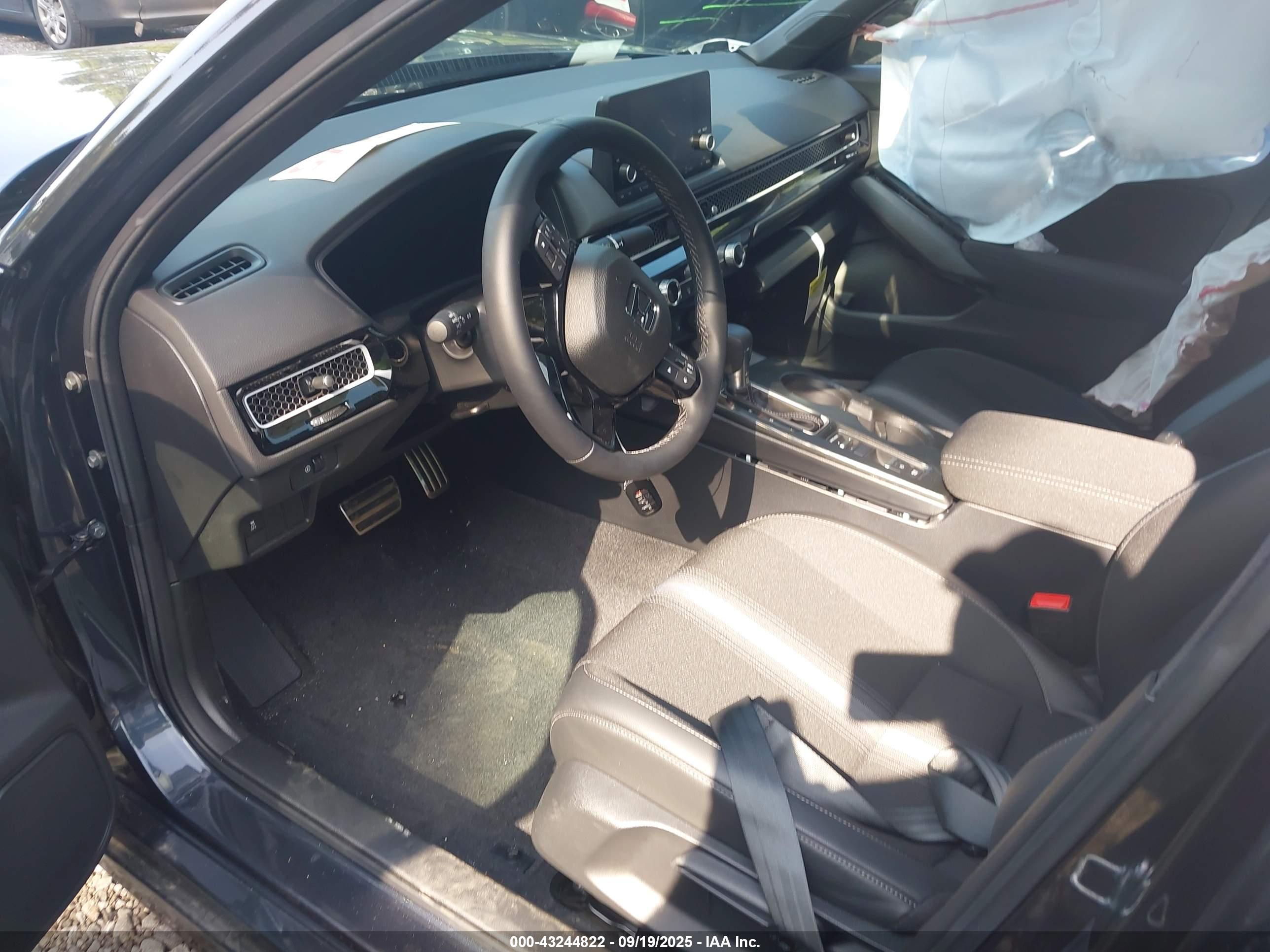 HONDA CIVIC image 5