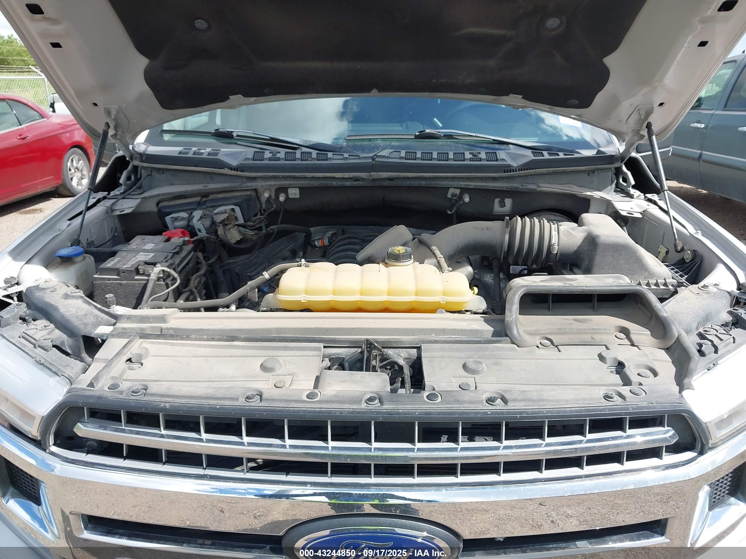 FORD F-150 image 10
