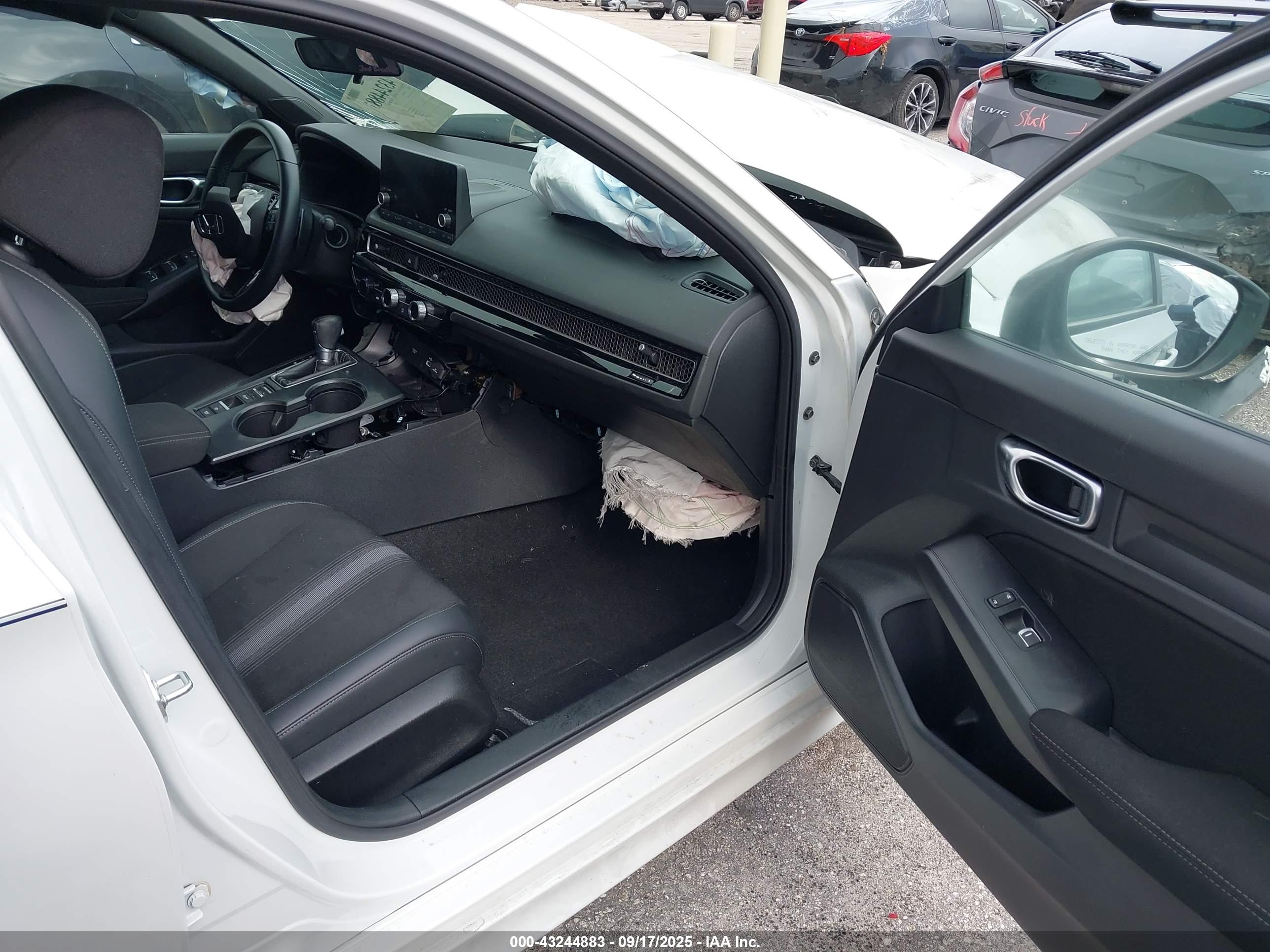 HONDA CIVIC image 5