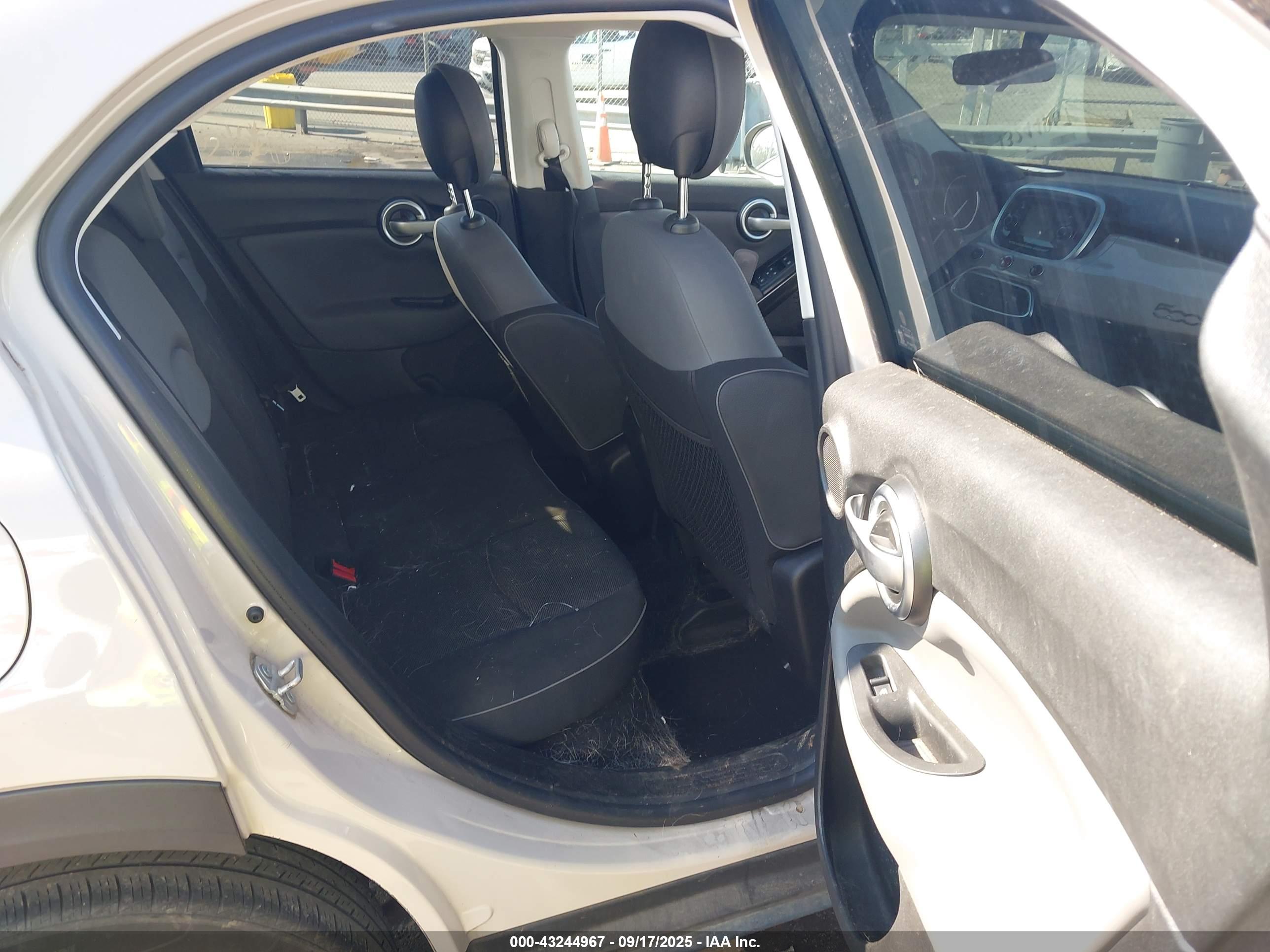FIAT 500X image 8