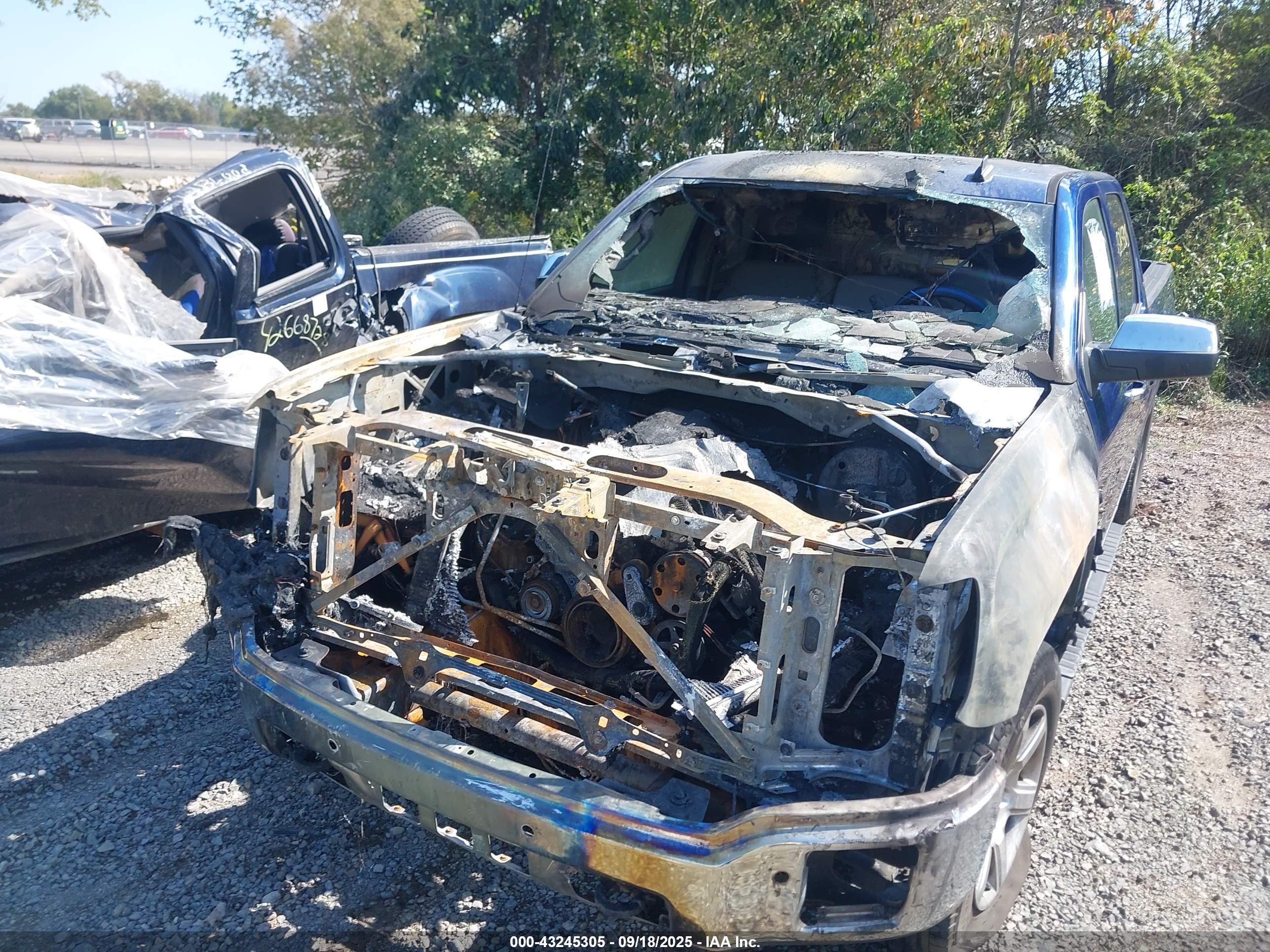 GMC SIERRA image 6