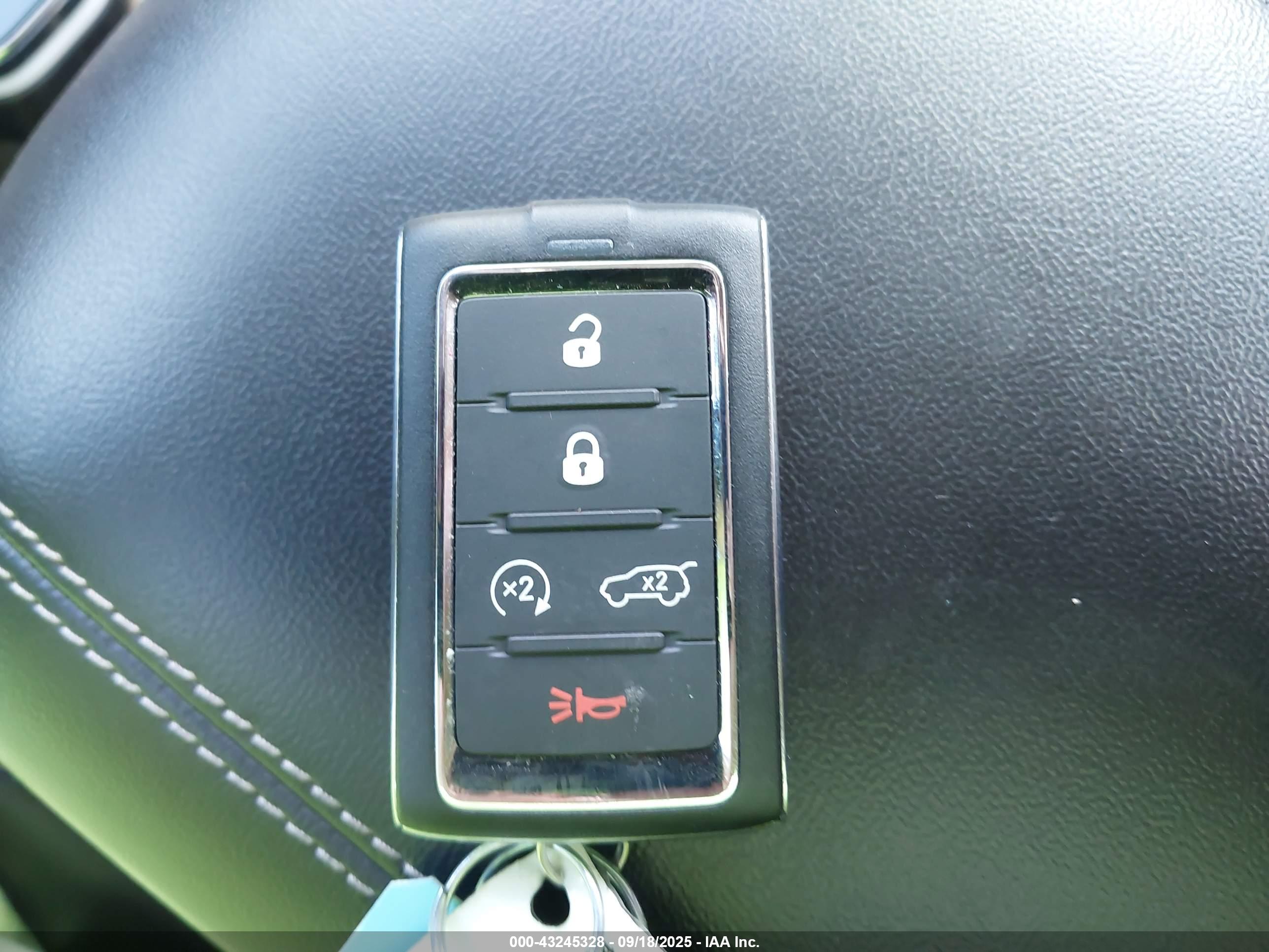 JEEP GRAND image 11