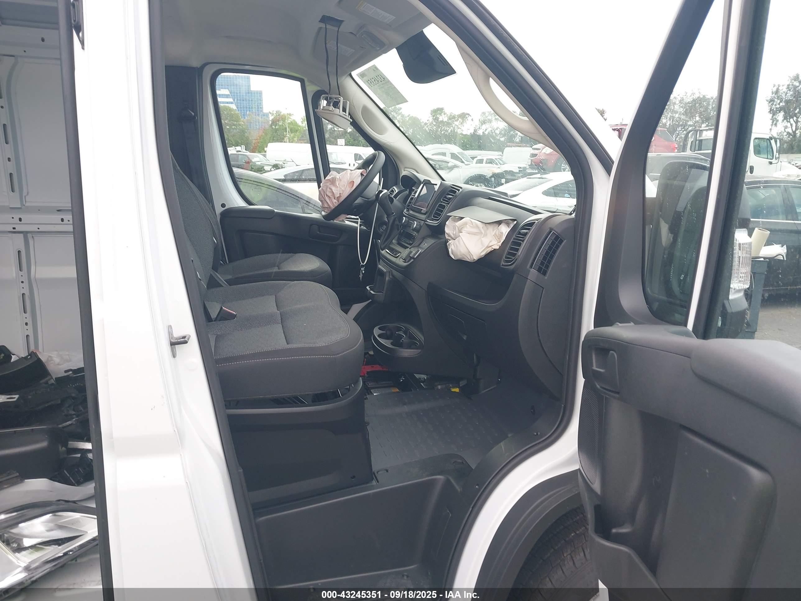 RAM PROMASTER image 5