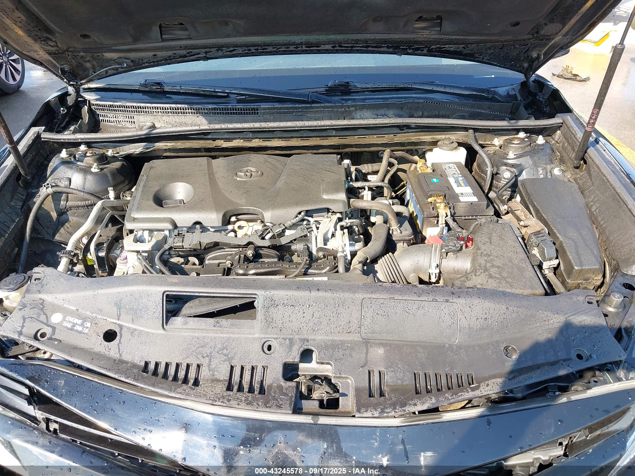 TOYOTA CAMRY image 10
