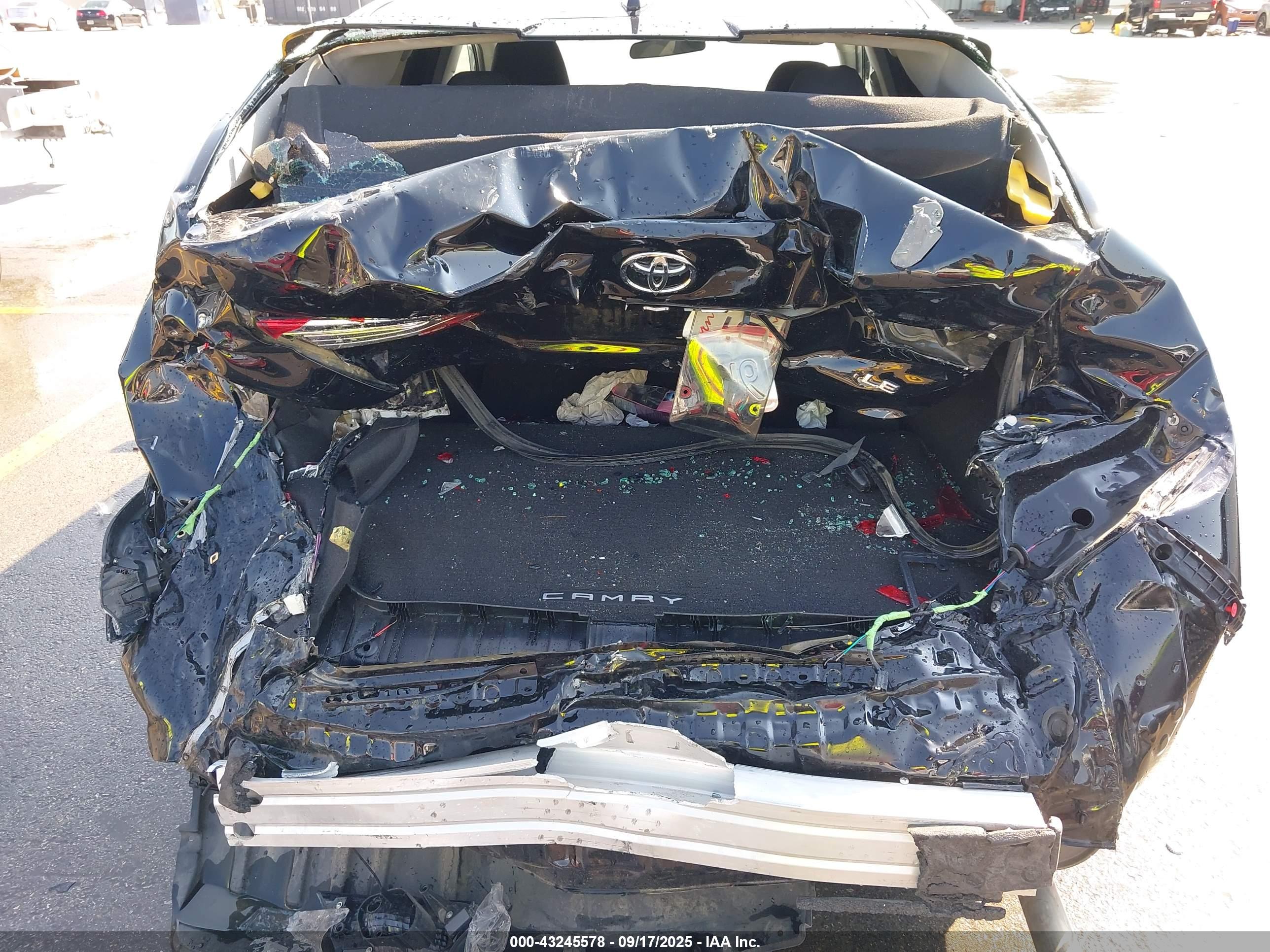 TOYOTA CAMRY image 6