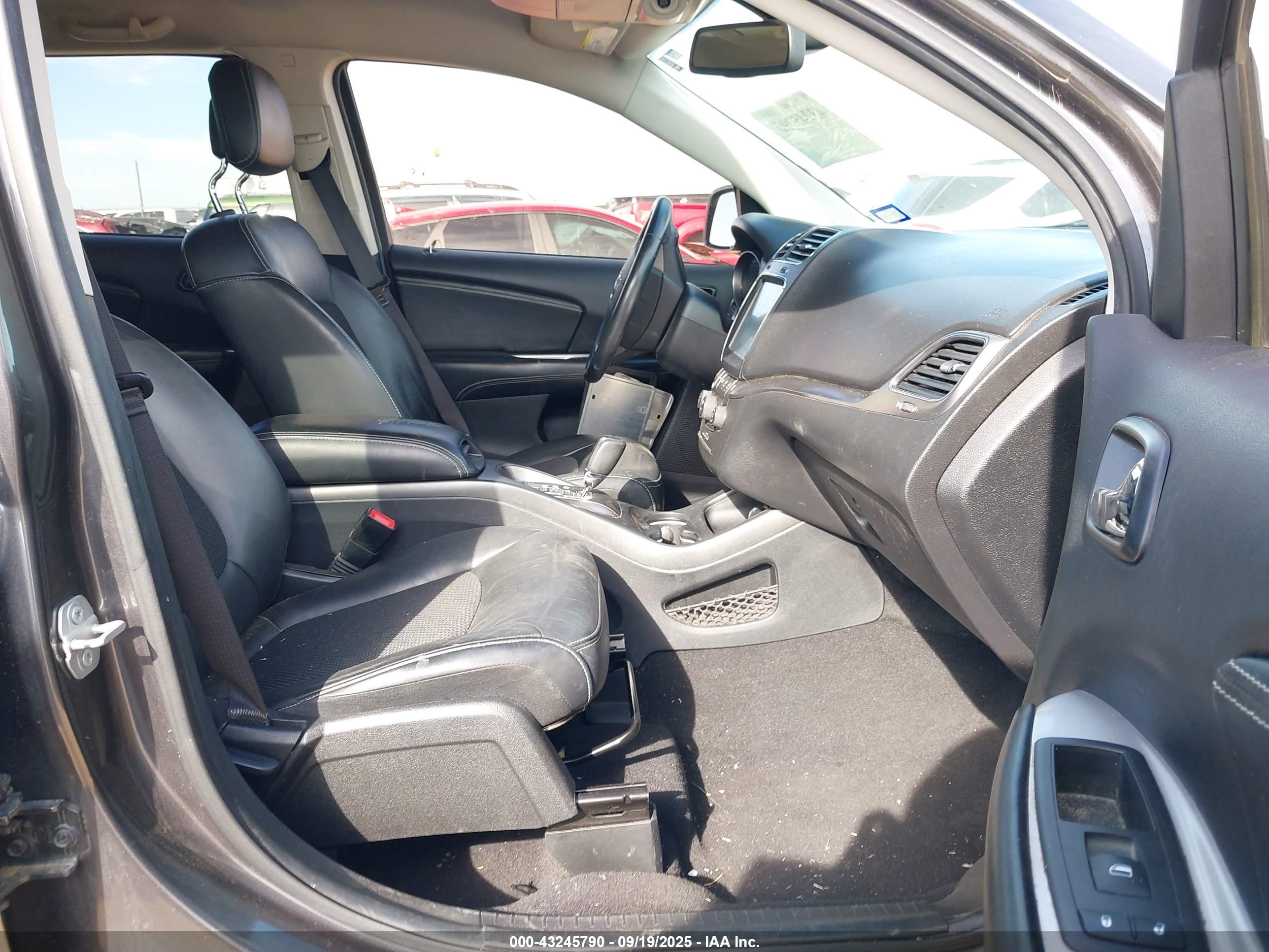 DODGE JOURNEY image 5