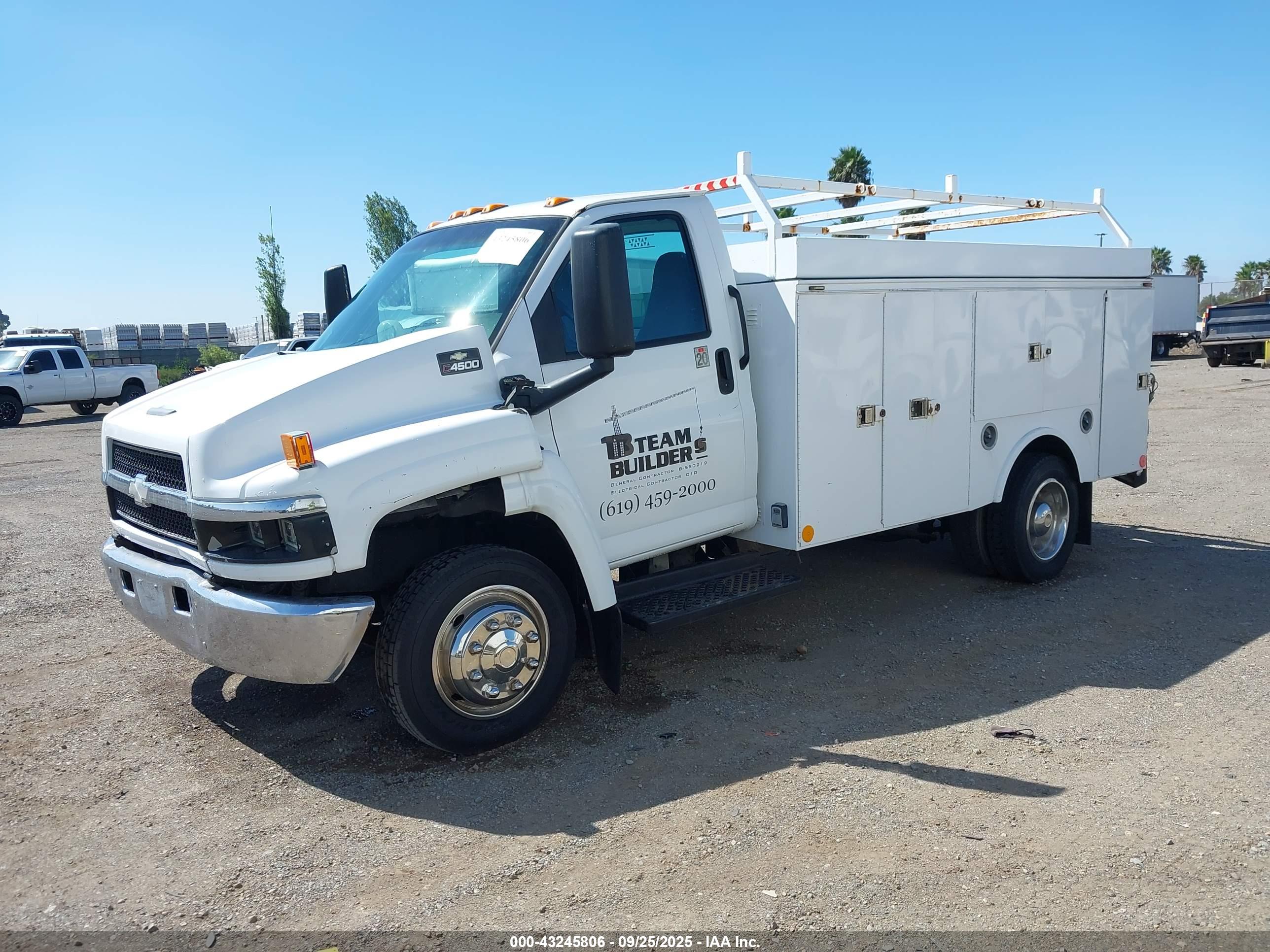 CHEVROLET CC4500 image 2
