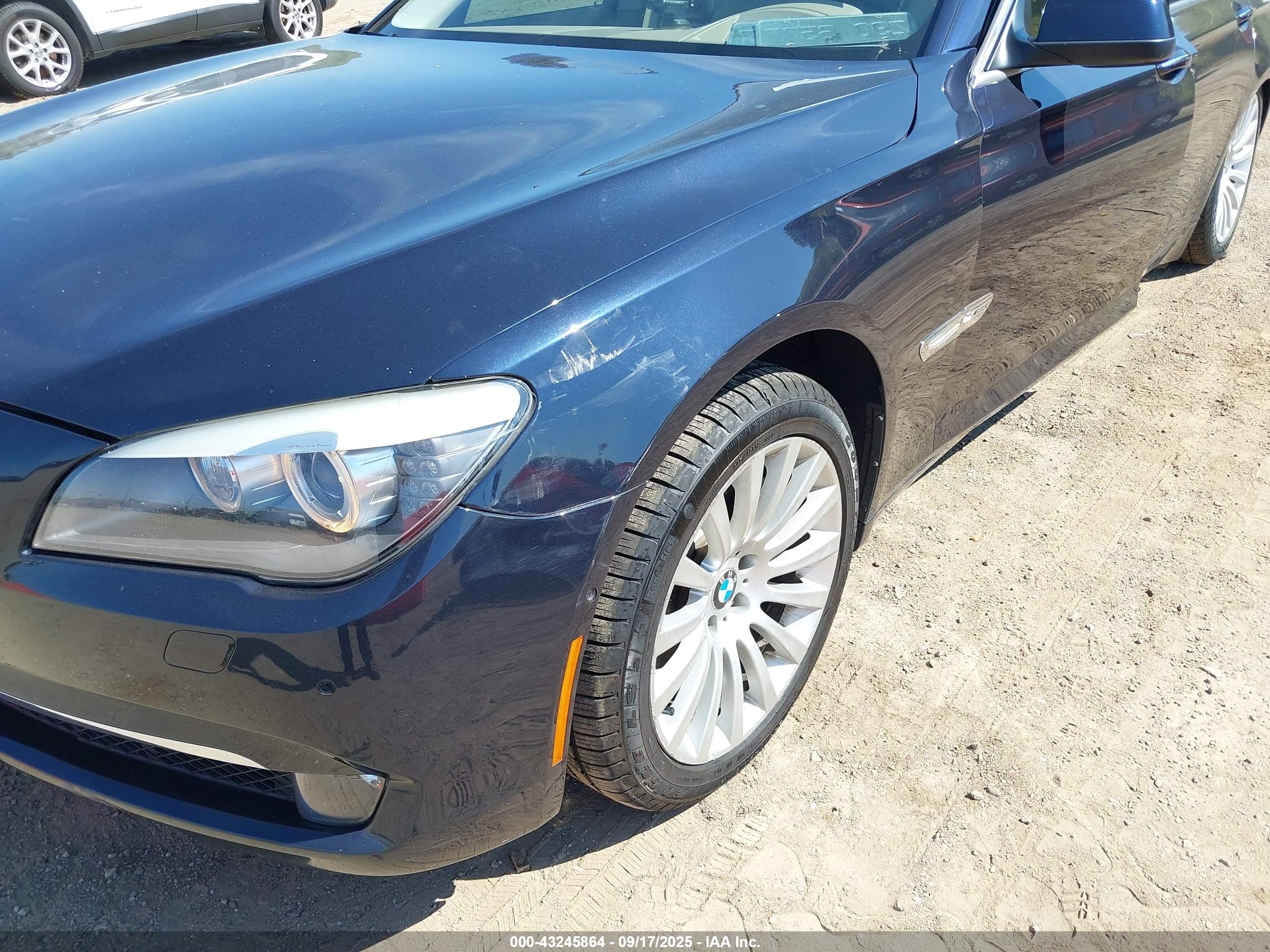 BMW 750LI image 6