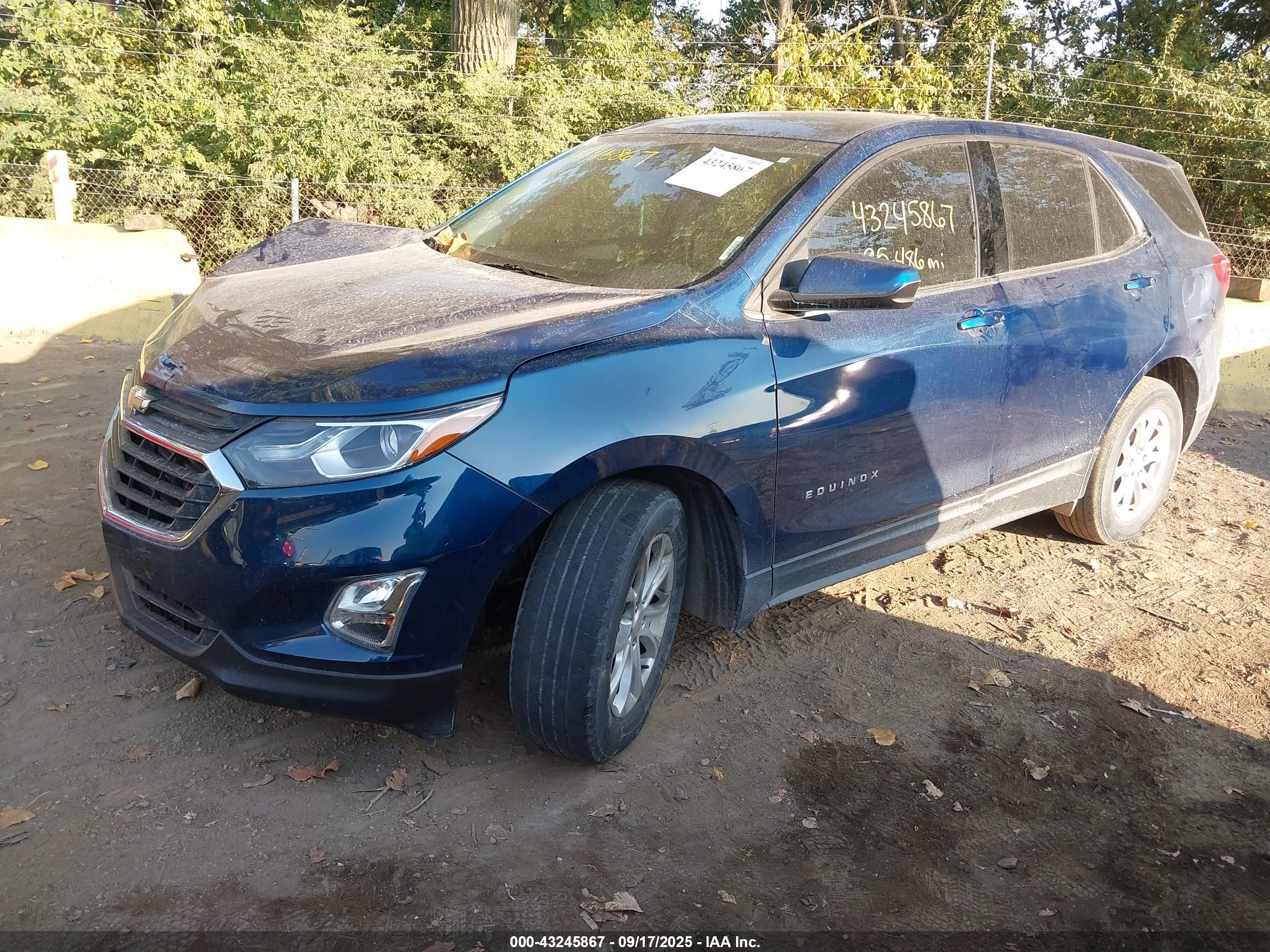 CHEVROLET EQUINOX image 2