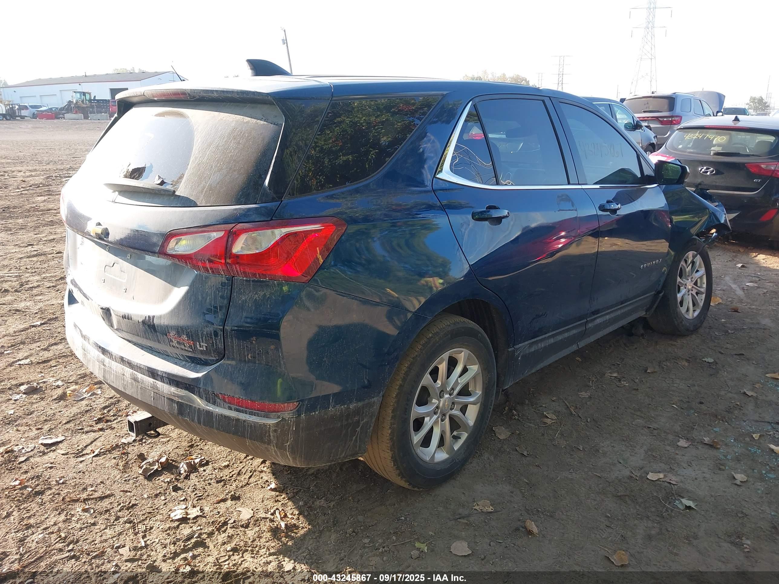 CHEVROLET EQUINOX image 4
