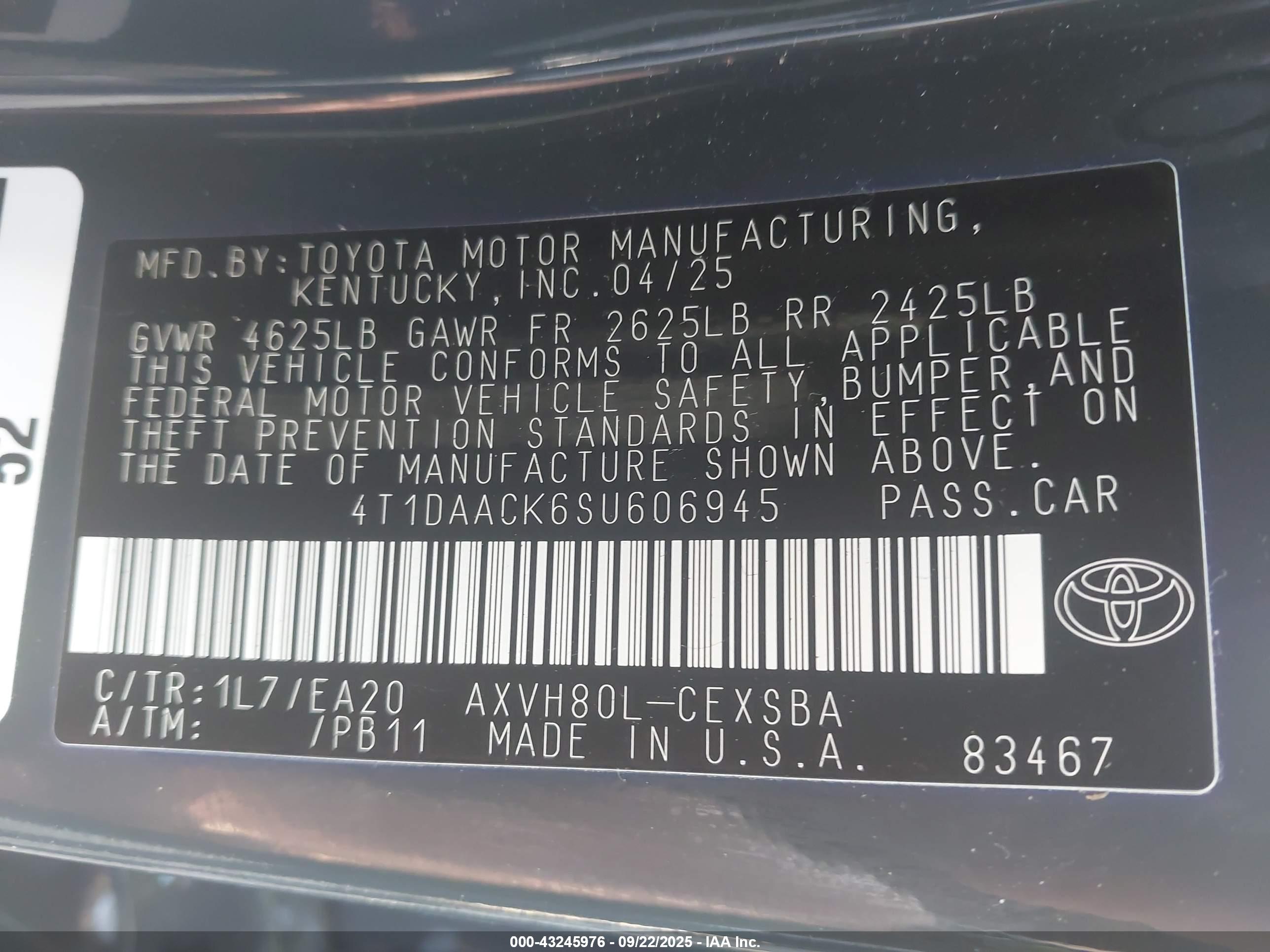 TOYOTA CAMRY image 9