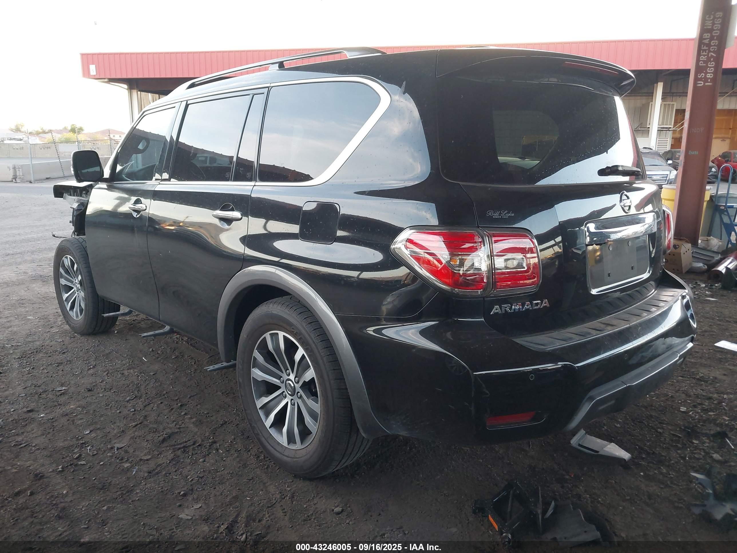 NISSAN ARMADA image 3