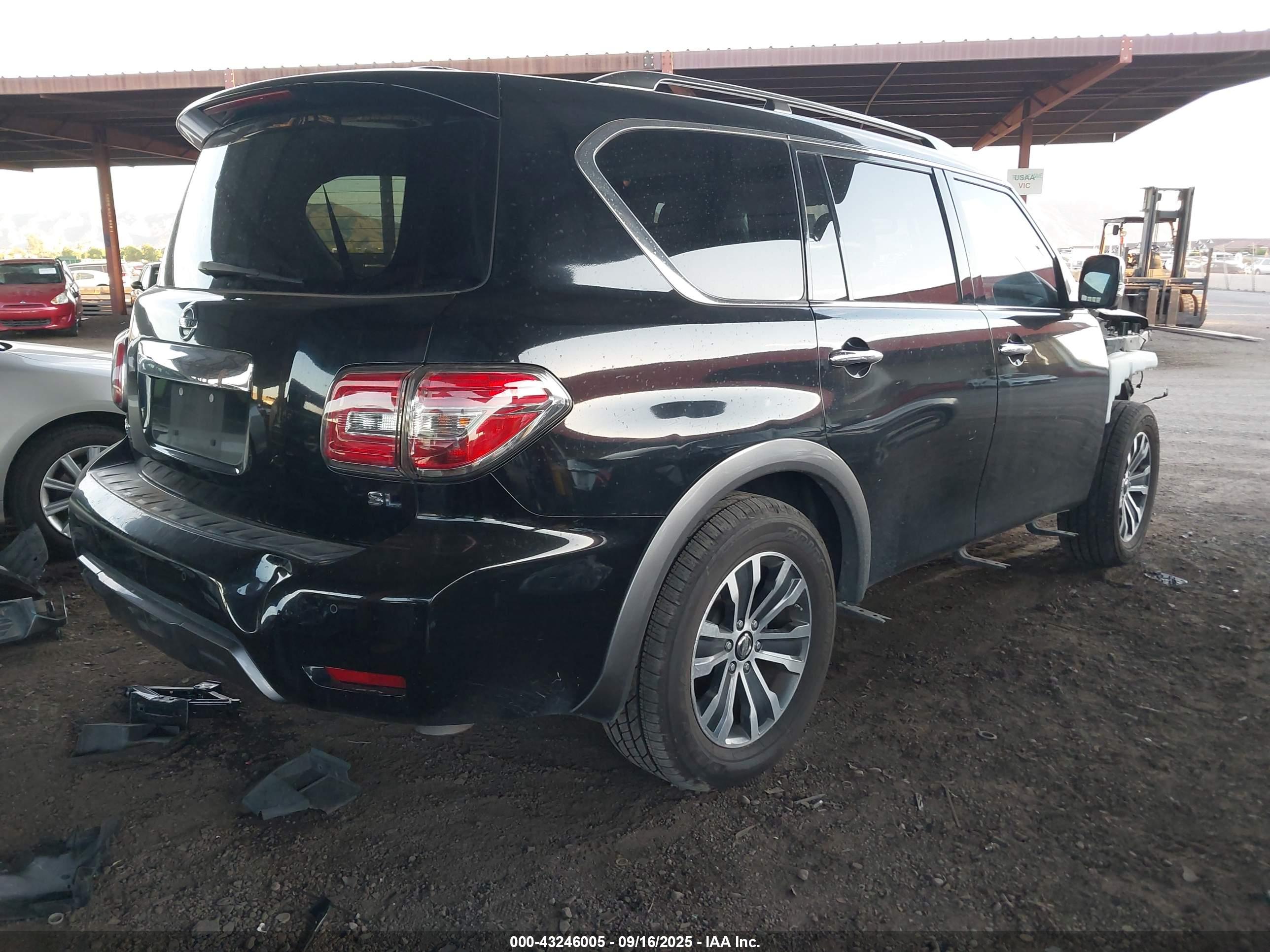 NISSAN ARMADA image 4