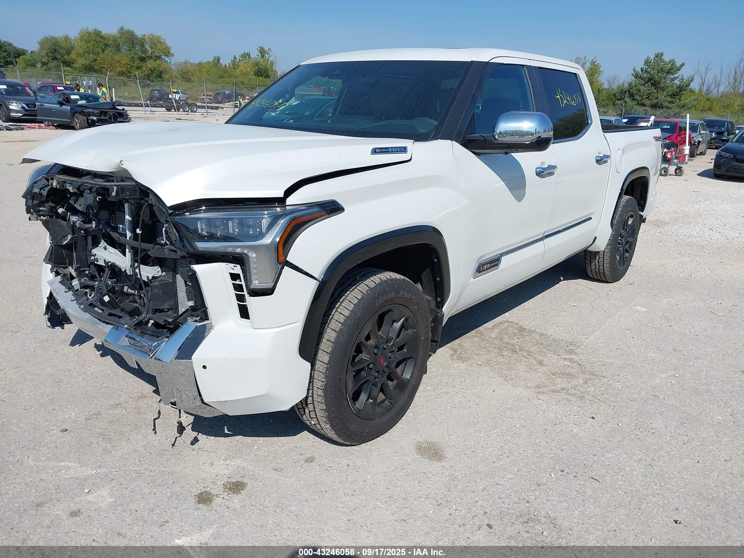 TOYOTA TUNDRA image 2